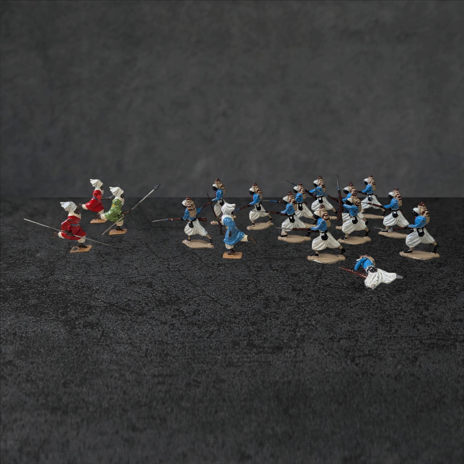 Britain LTD Articulating Arab Soldier Figures, Approx. 2.5 Inches (1 of 4)