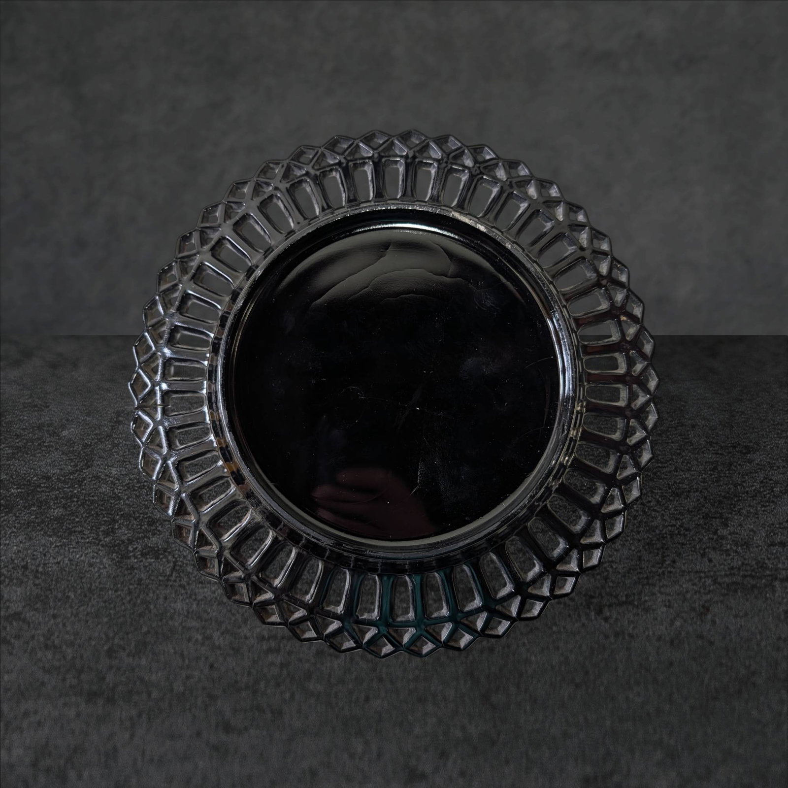 Reticulated Sawtooth Edge 9.5-Inch Black Amethyst Glass Plate (1 of 3)