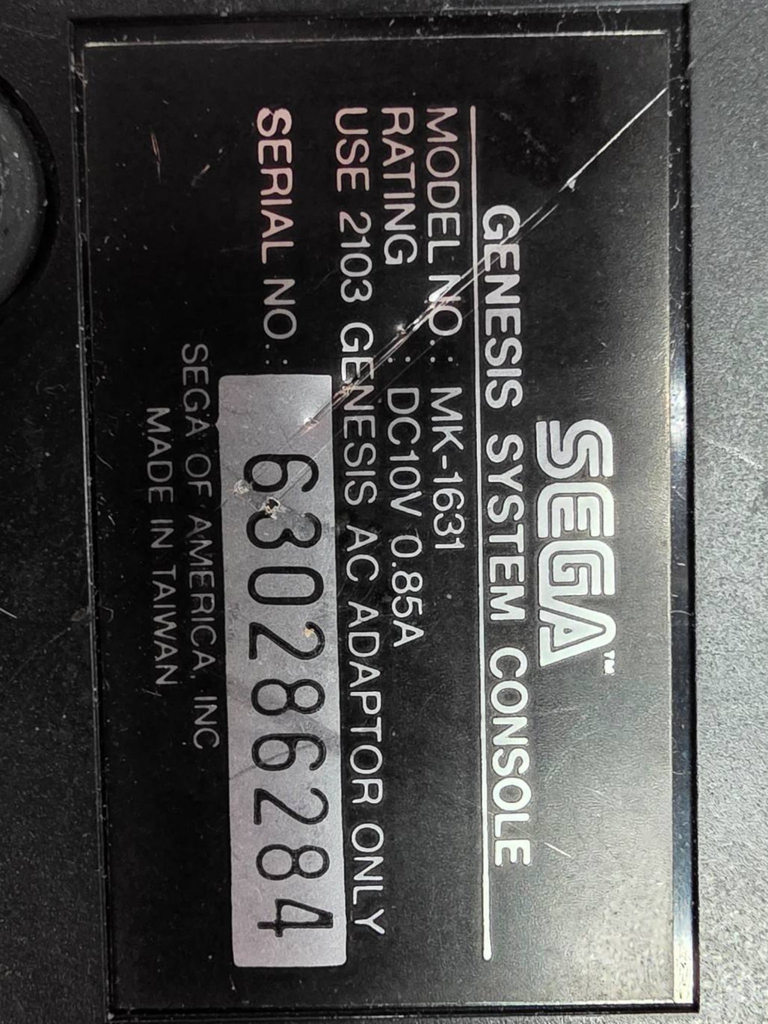 Sega Genesis System Console, Model MK-1631 - 3