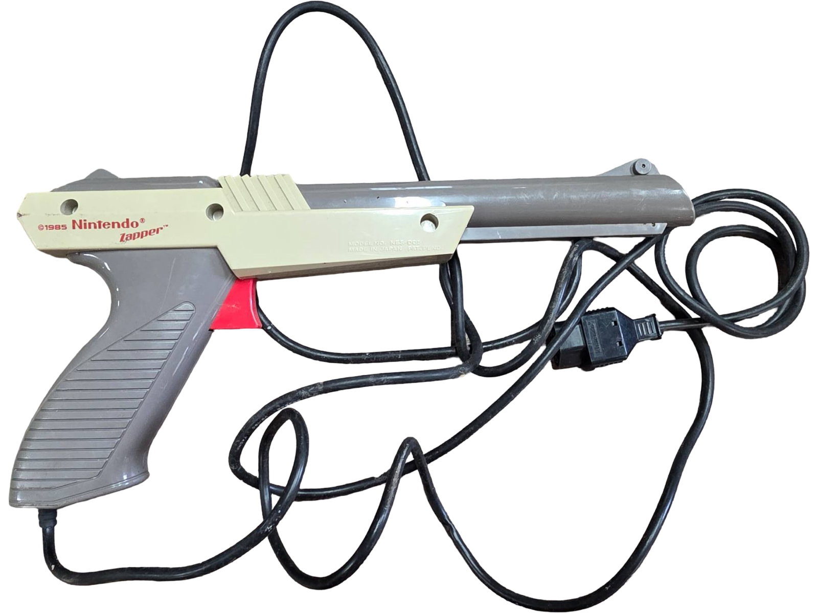 1985 Nintendo Zapper Light Gun for NES Gaming Console (1 of 3)