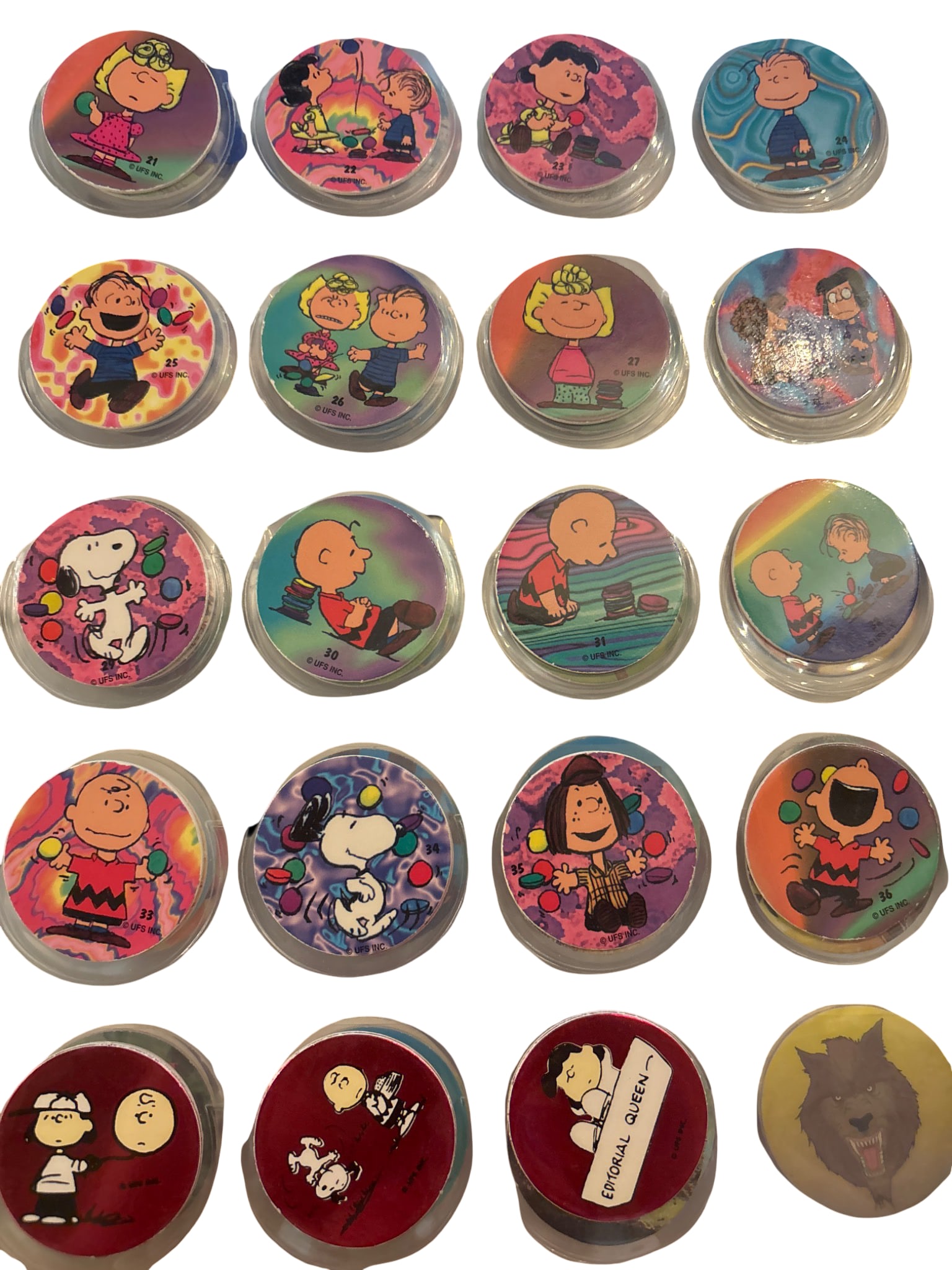 39 ‘Peanuts’ Character Pogs with Storage Pages - 2