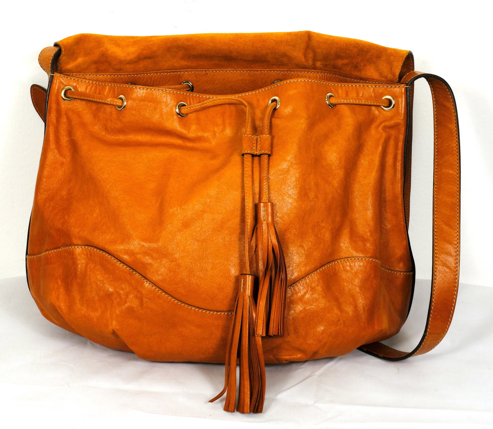 Gucci hand bag - 2