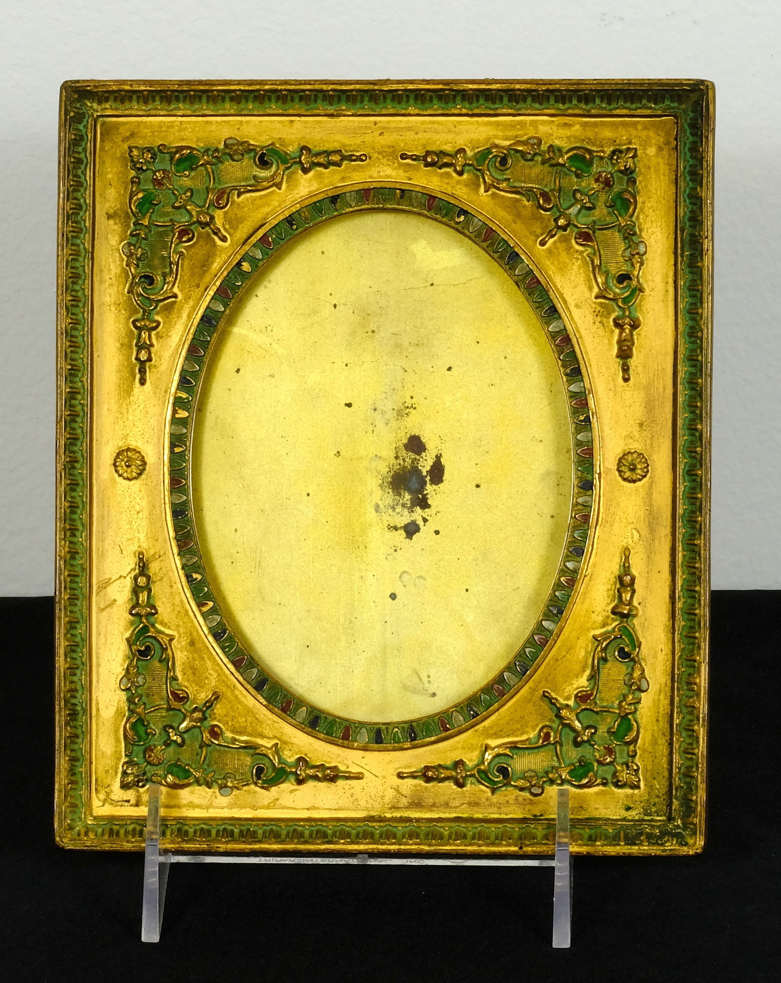 Bronze Picture Frame: Small Bronze Painted Picture Frame H 7 x W 5 7/8 in. (Overall frame size) H 4 1/2 x W 3 3/8