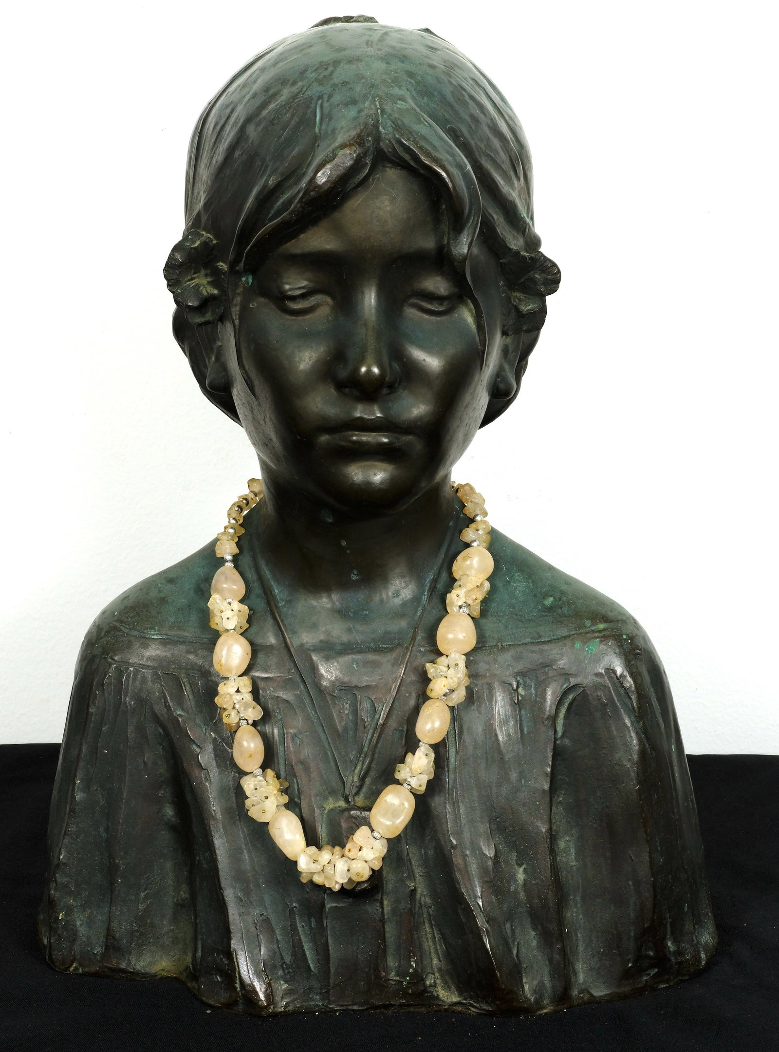 Rose Stone Necklace: Rose Stone Necklace Length 22 inches 