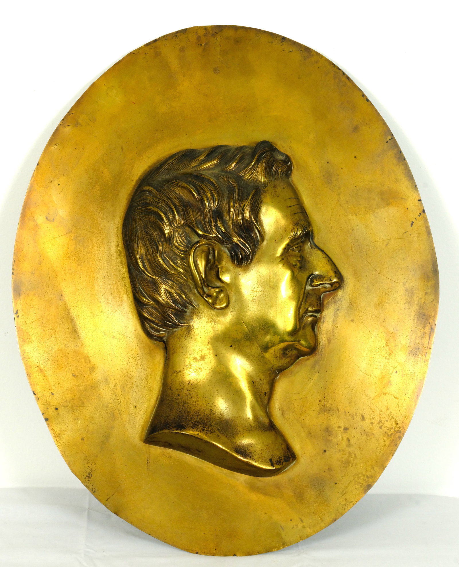 Victor D. Brenner Abraham Lincoln Bronze bust : Abraham Lincoln Bronze bust mounted on brass panel by Victor D. Brenner 21 1/2 inches Tall by 17 1/4 inches wide by 4 inches deep