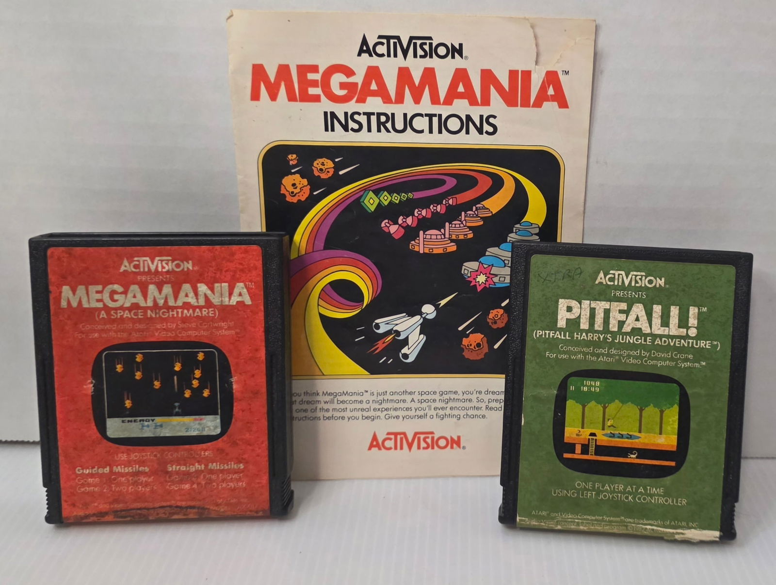 Atari 2600 Activision Lot Pitfall! & Megamania + Manual (1 of 9)