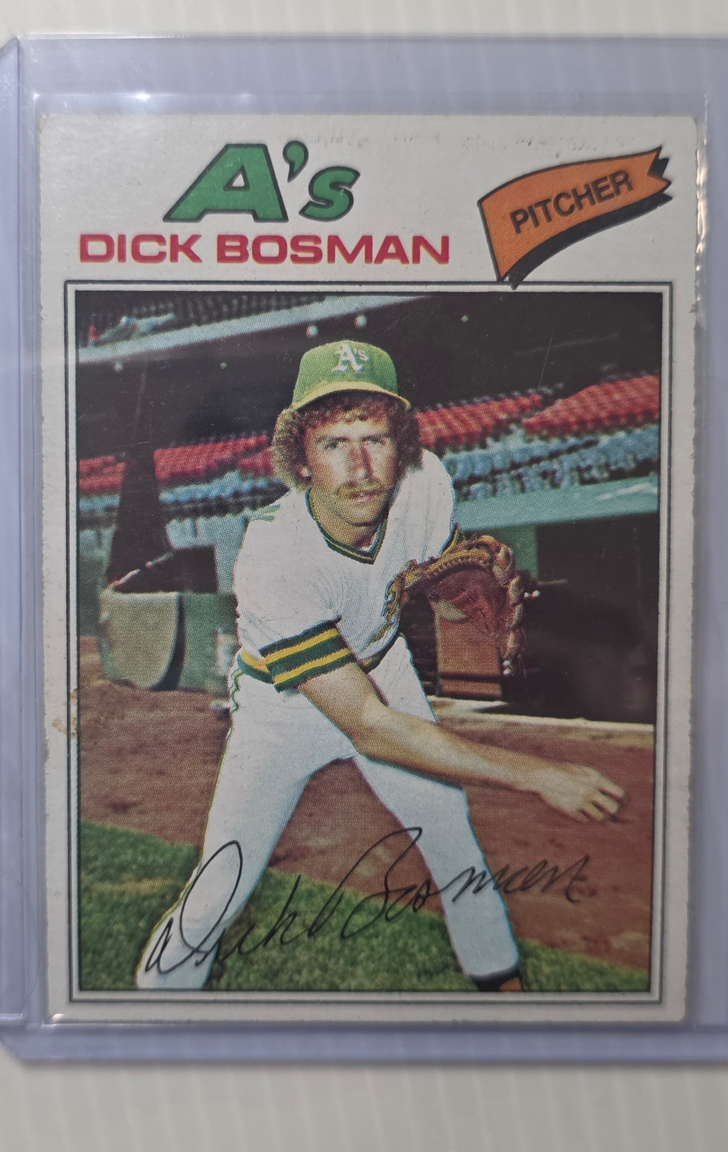 1977 Topps Dick Bosman #127 Oakland A’s Pitcher MLB Baseball Card (1 of 3)