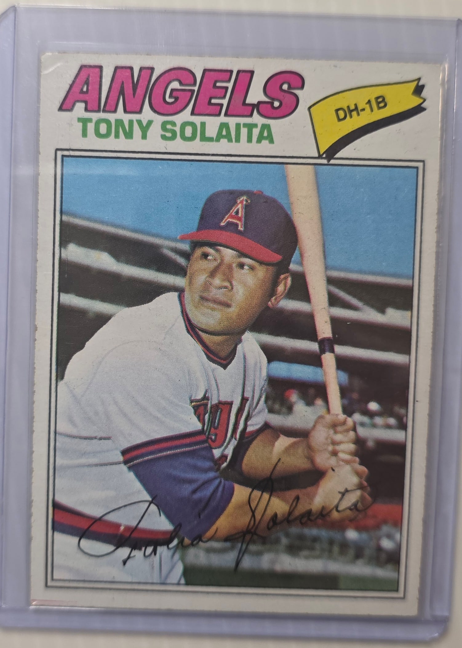 1977 Topps Tony Solaita #172 California Angels DH-1B MLB Baseball Card (1 of 3)