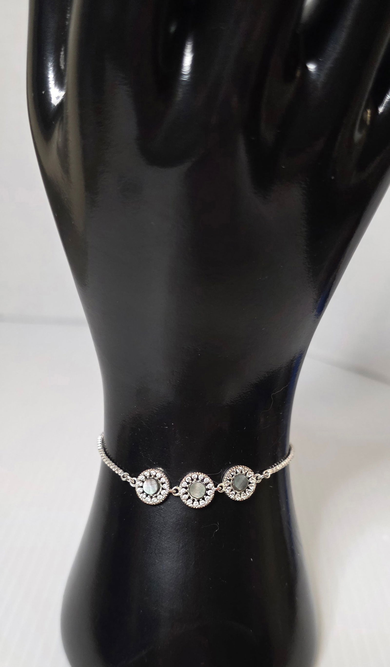 Silver Tone Adjustable Bracelet Halo Disc Rhinestone Station Design (1 of 8)