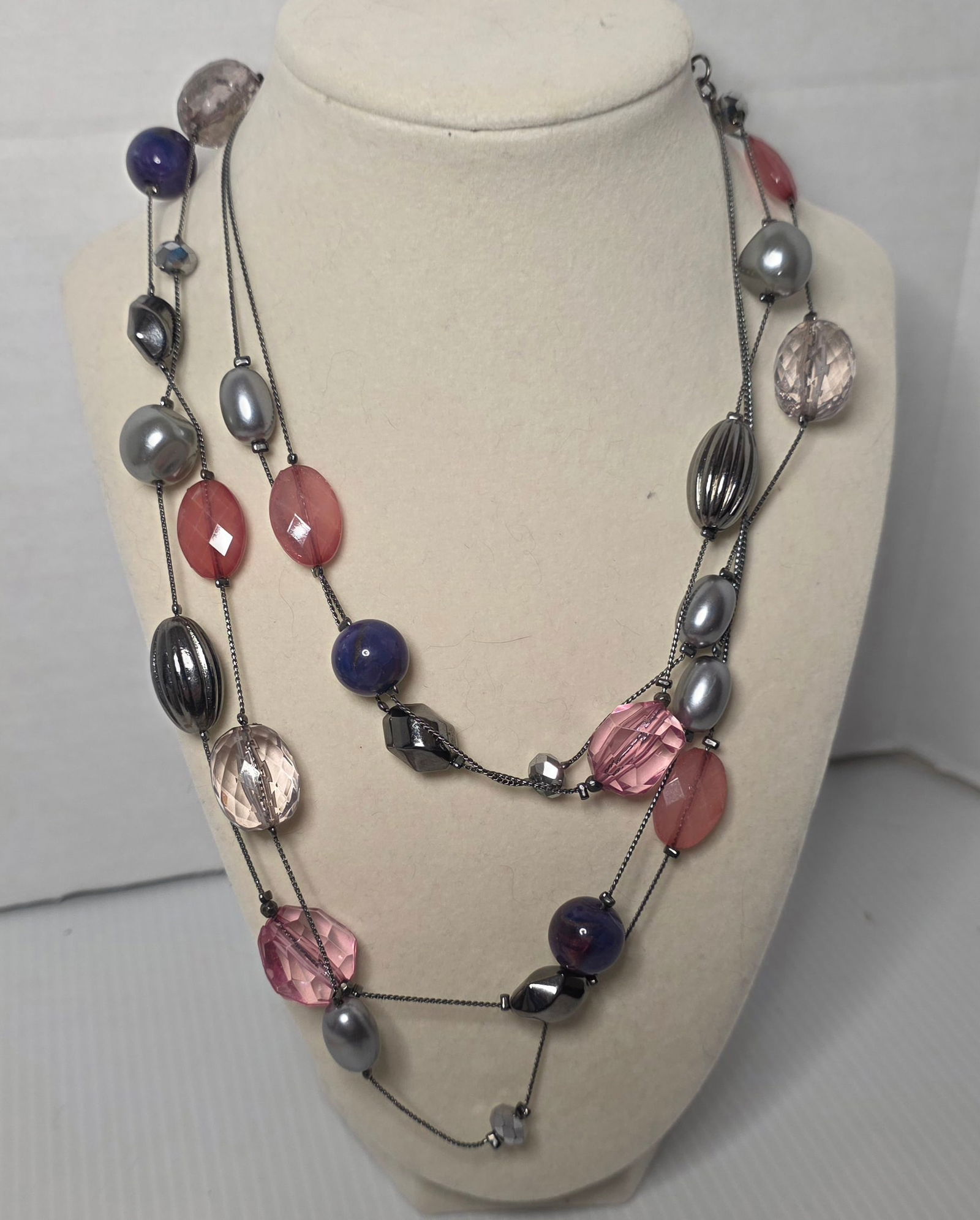 Long Multi Strand Beaded Necklace Pink Gray Gunmetal Tone (1 of 7)