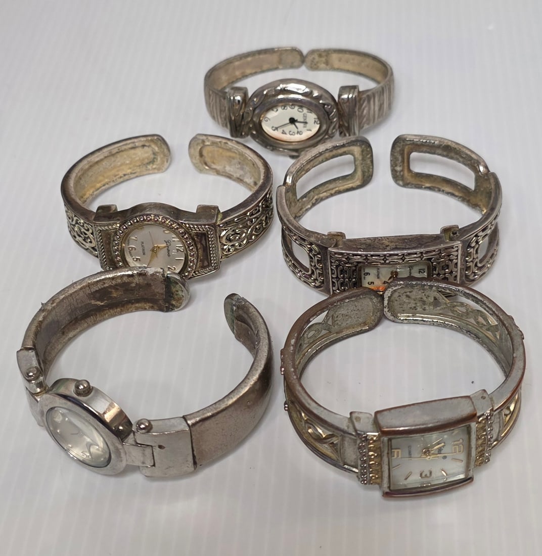 Vintage Womens Bangle Watch Lot Geneva Louis Arden Vivani (1 of 14)