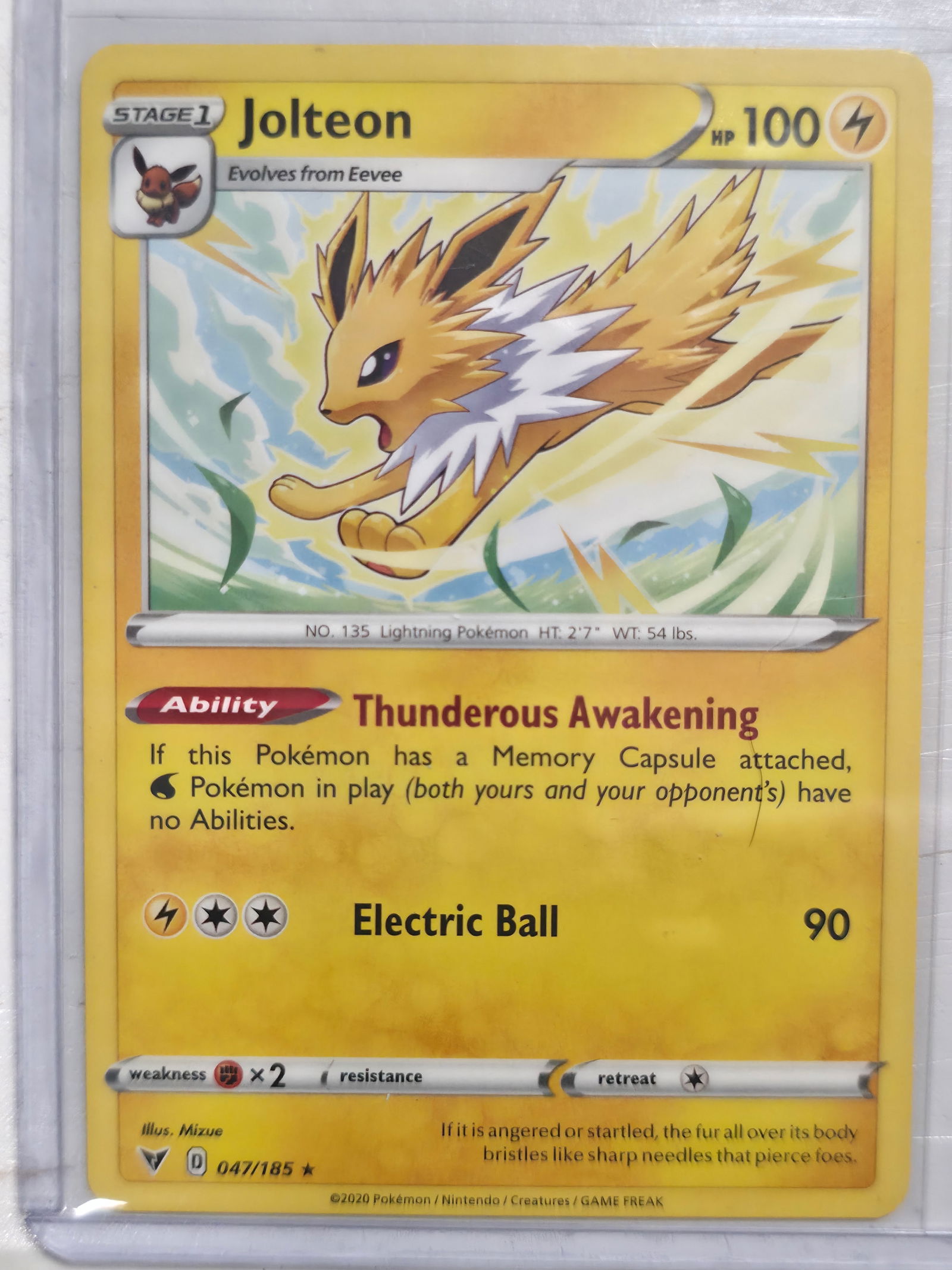 2020 Jolteon Vivid Voltage 047/185 Rare (1 of 3)
