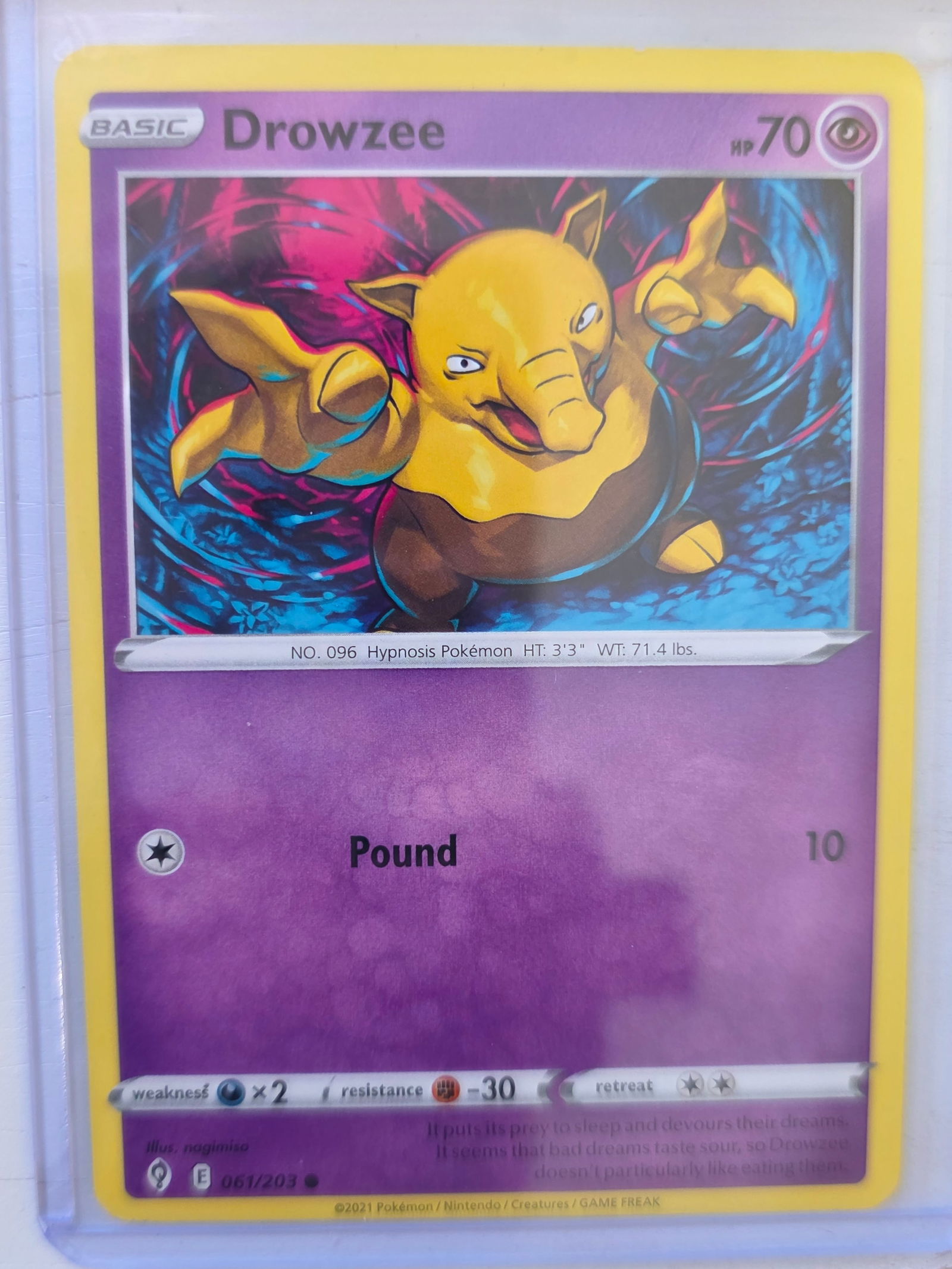 2021 Drowzee Evolving Skies 061/203 Pokemon Card (1 of 3)