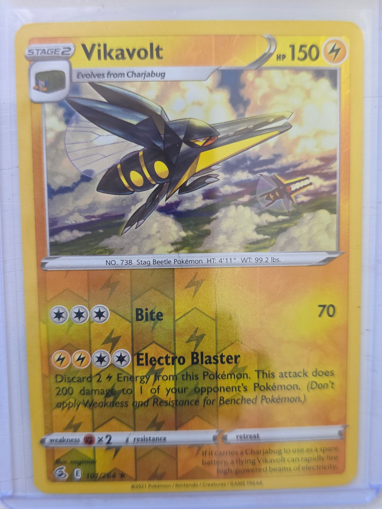 2021 Vikavolt Fusion Strike 101/264 Reverse Holo Pokemon Card: 2021 Pokemon Vikavolt Stage 2 reverse holo card numbered 101/264 from the Sword & Shield Fusion Strike expansion set. Evolves from Charjabug. Illustrated by nagimiso. Reverse holographic foil pattern