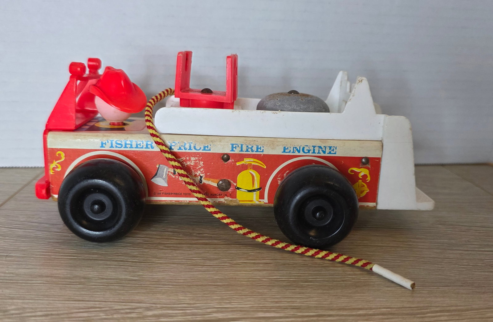 Vintage Fisher Price Fire Engine No 720 Pull Toy Wood Plastic (1 of 7)