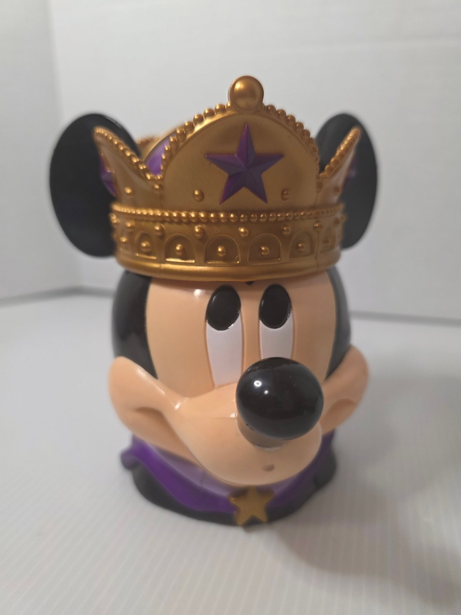 Disney Mickey Mouse King Flip Top Mug Disney On Ice Souvenir (1 of 8)