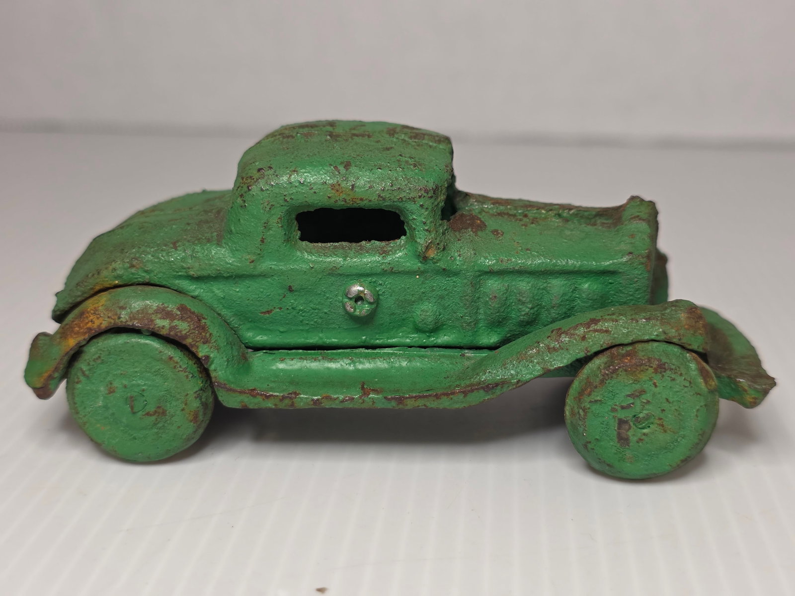 Antique Cast Iron Toy Coupe Car Green Painted Heavy Early 20th Century (1 of 10)