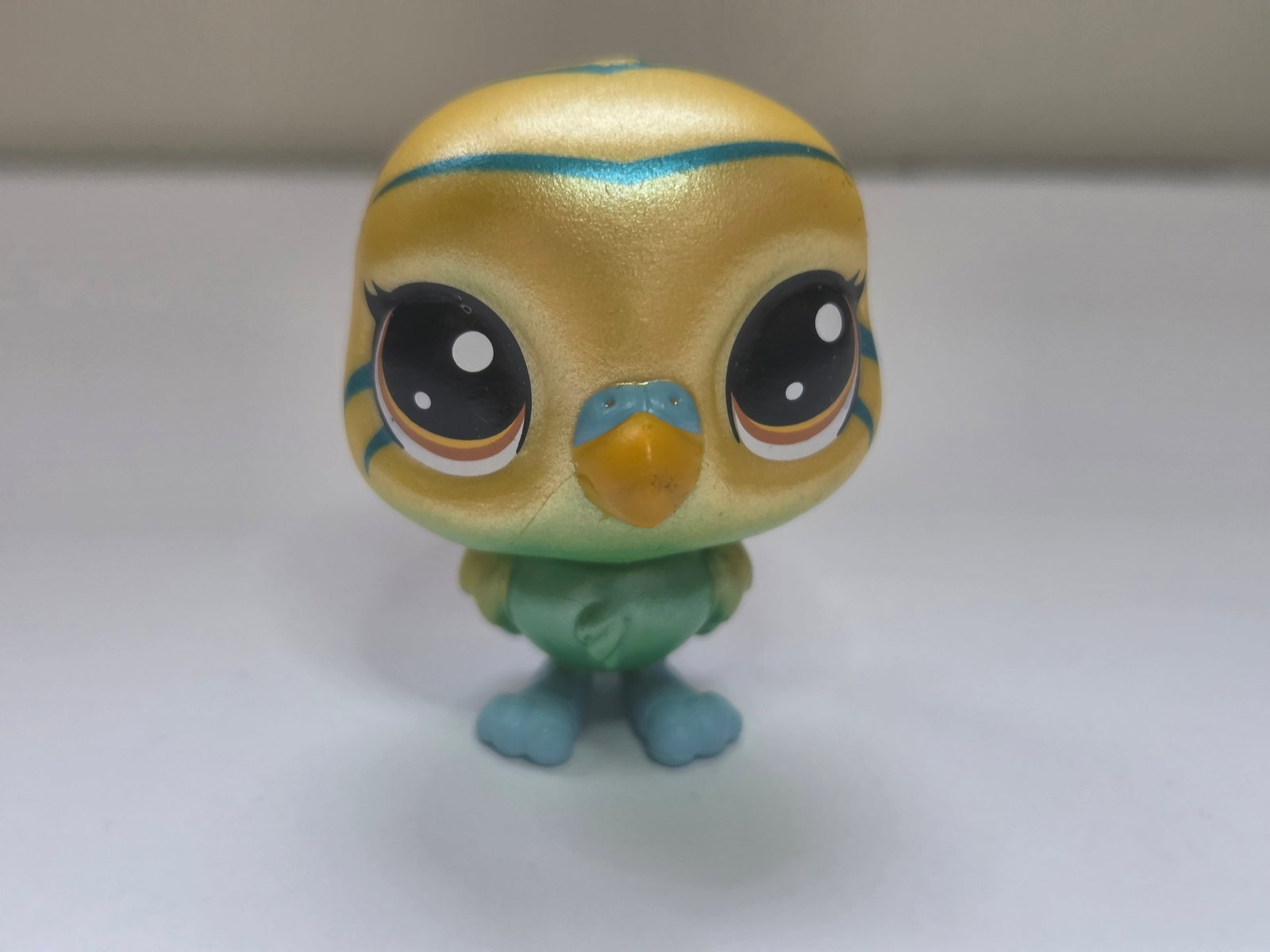 GEN 5 Edie Von Keet Parakeet 2-64 Metallic Bird G5 Hasbro (1 of 6)