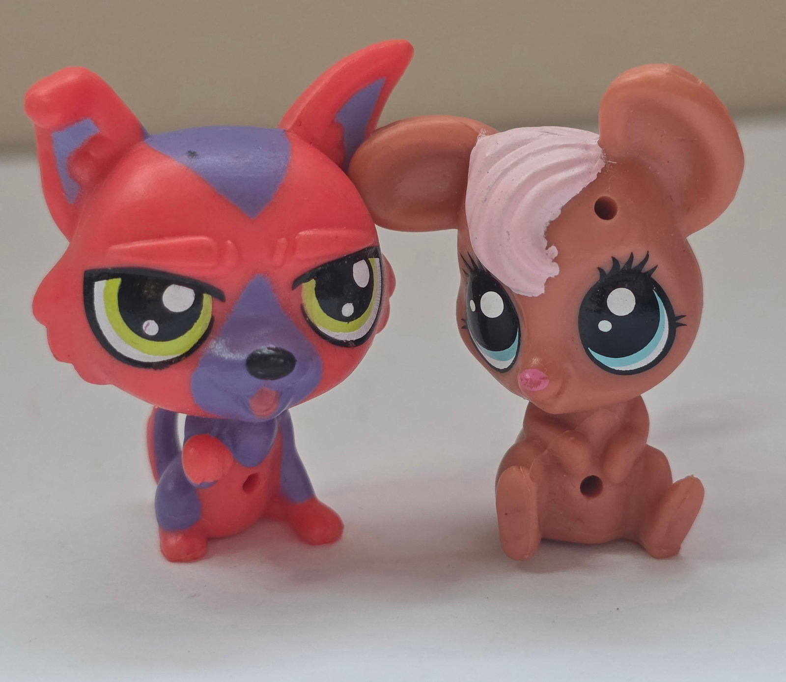 GEN 4 Dog & Mouse Mini Figures Neon Red Purple LPS Hasbro (1 of 8)