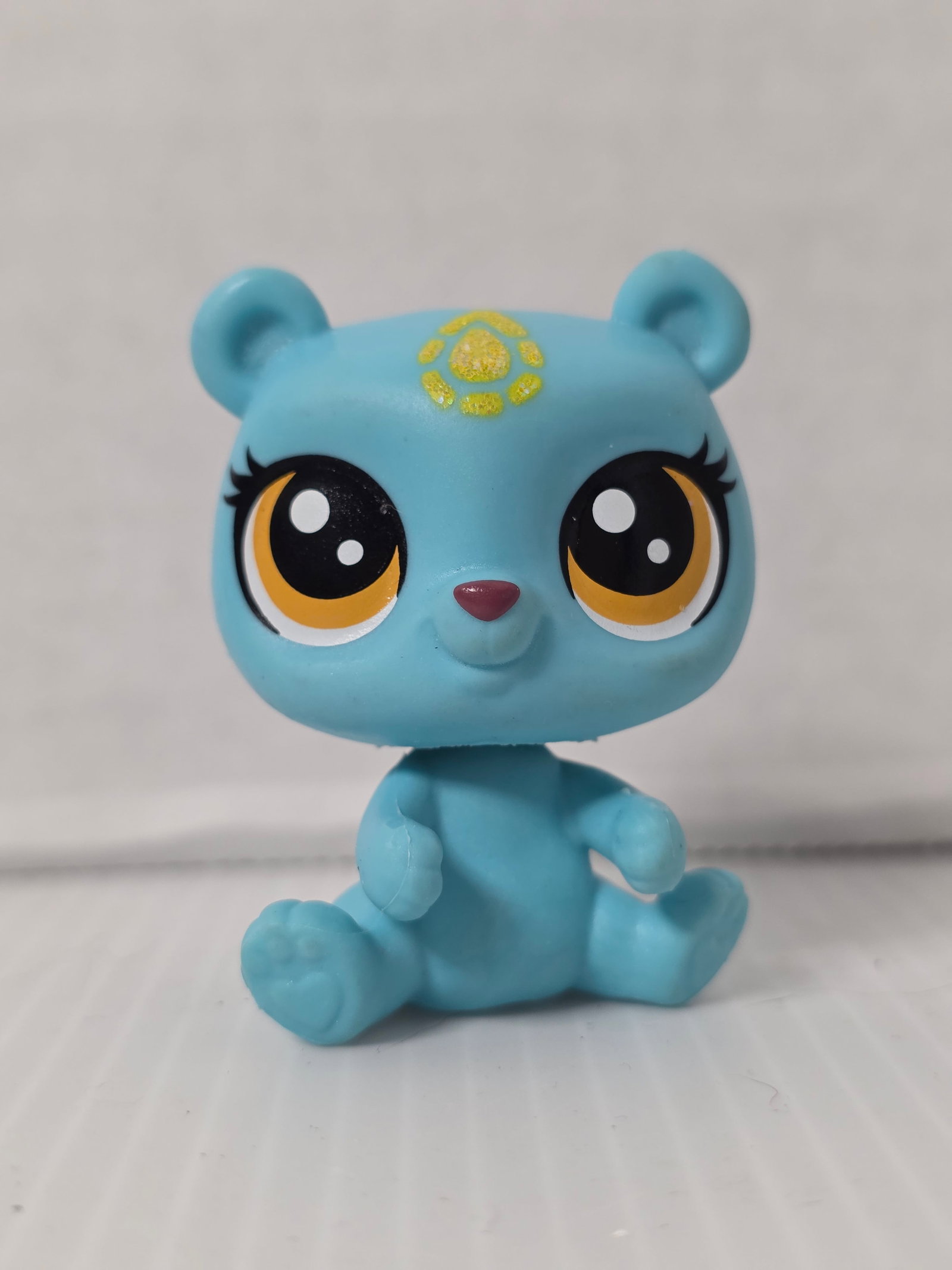 GEN 3 Blue Bear Cub Yellow Eyes G3 LPS Figure (1 of 6)
