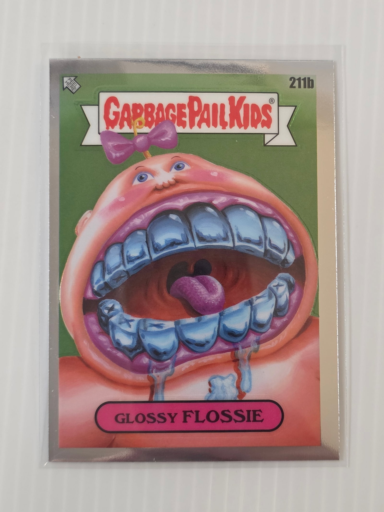 Glossy Flossie 211b 2022 Garbage Pail Kids (1 of 5)
