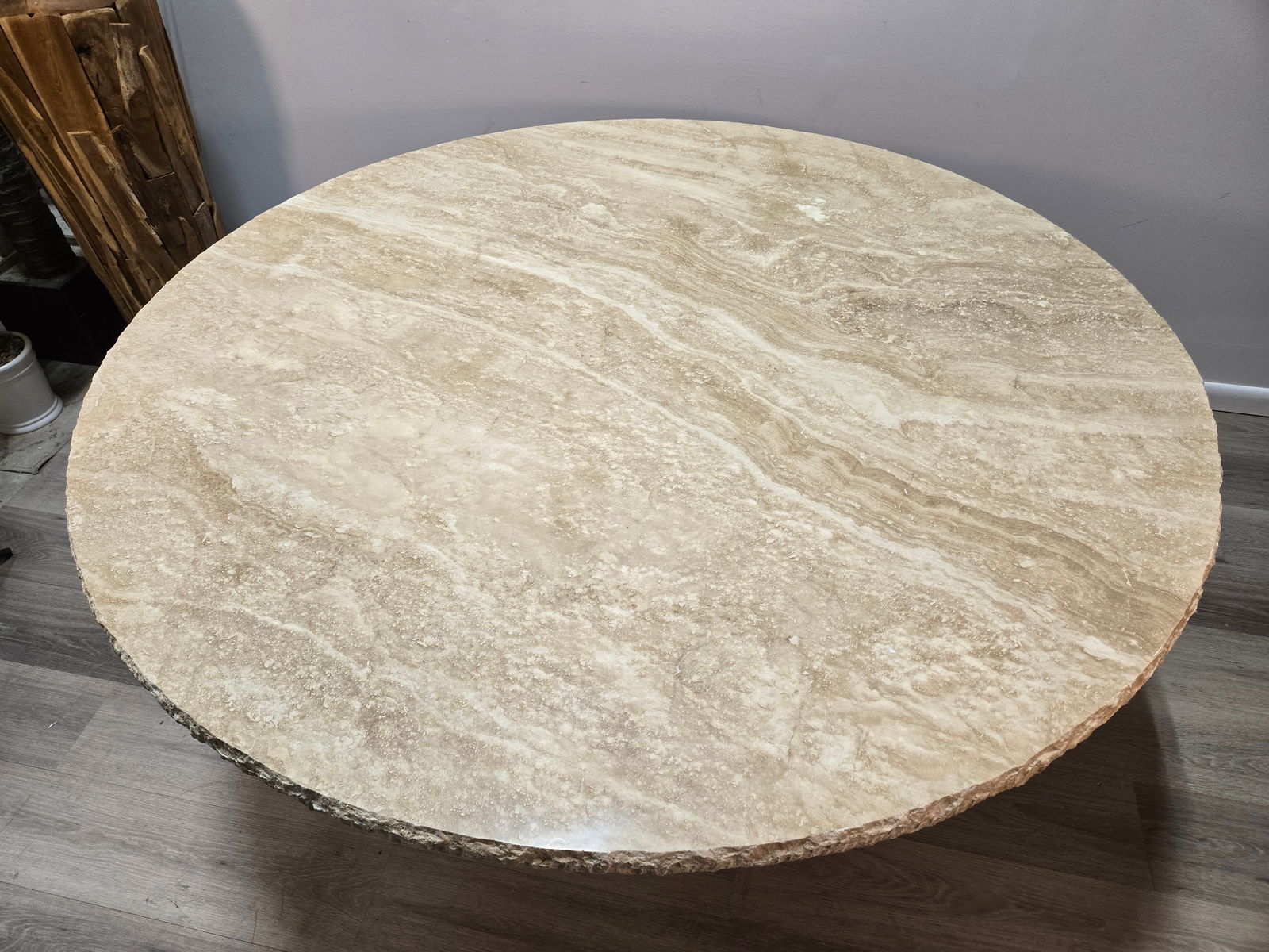 Round Onyx Dining Table - 5