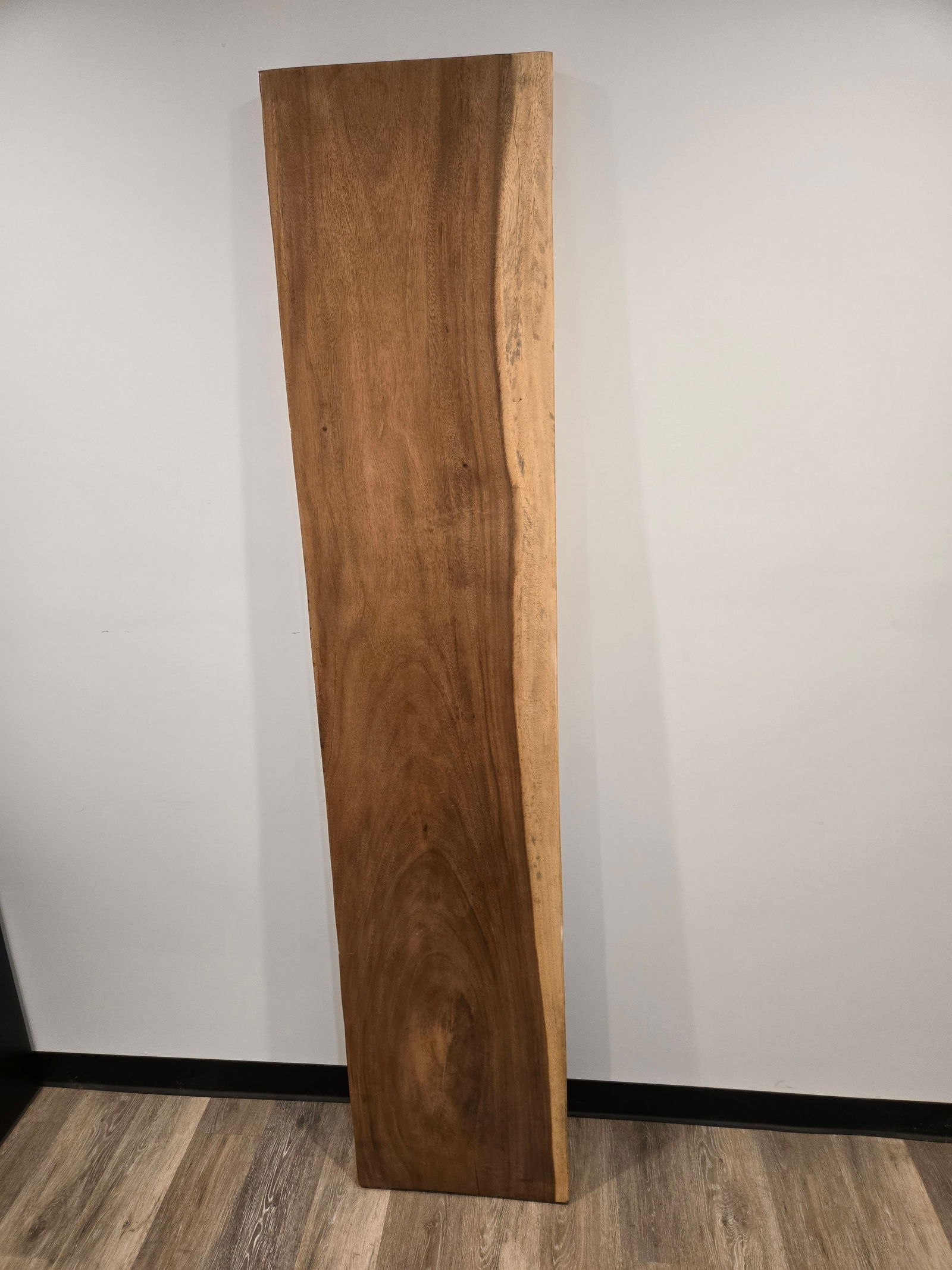 Live Edge Suar Wood Slab: Live Edge Suar Wood SlabHand-crafted in Java, Indonesia using sustainably harvested Suar wood.These slabs can be used for a bench, floating wall shelf, counter top, etc.This piece is brand new,