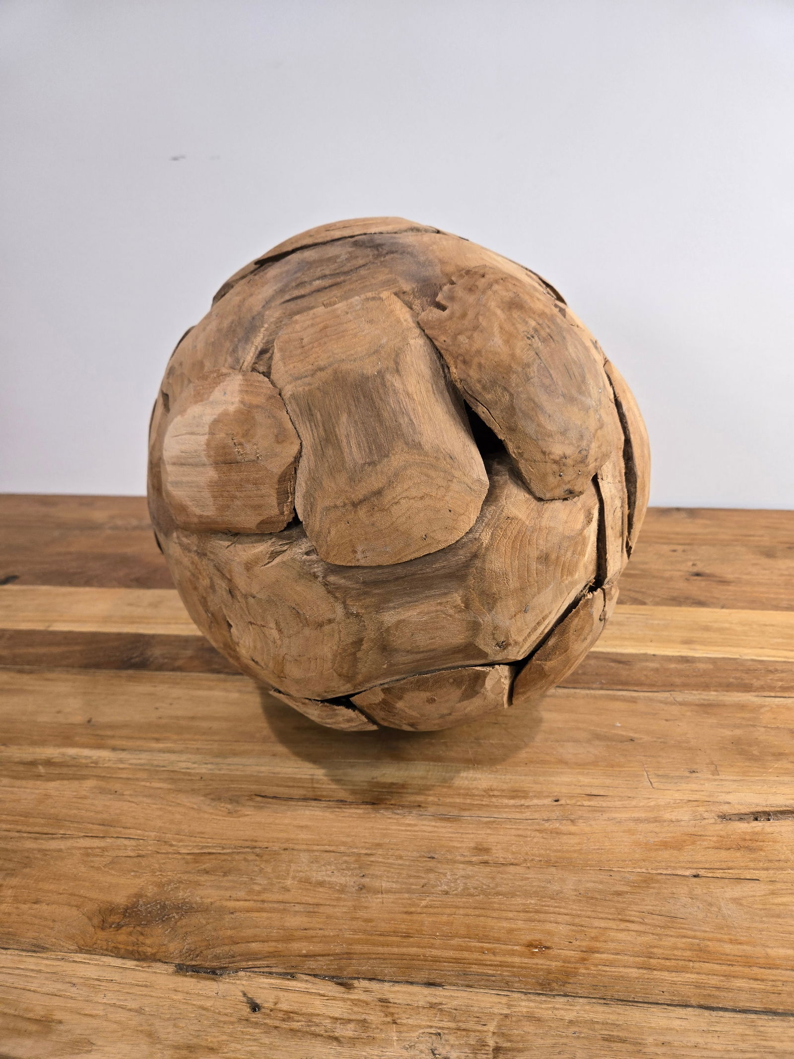Medium Teak Wood Ball: Medium Teak Wood BallHand-crafted from 100% natural, sustainably harvested Indonesian teak wood.Brand new condition.Diameter: 12?Please feel free to reach out with any questions.Thank you.
