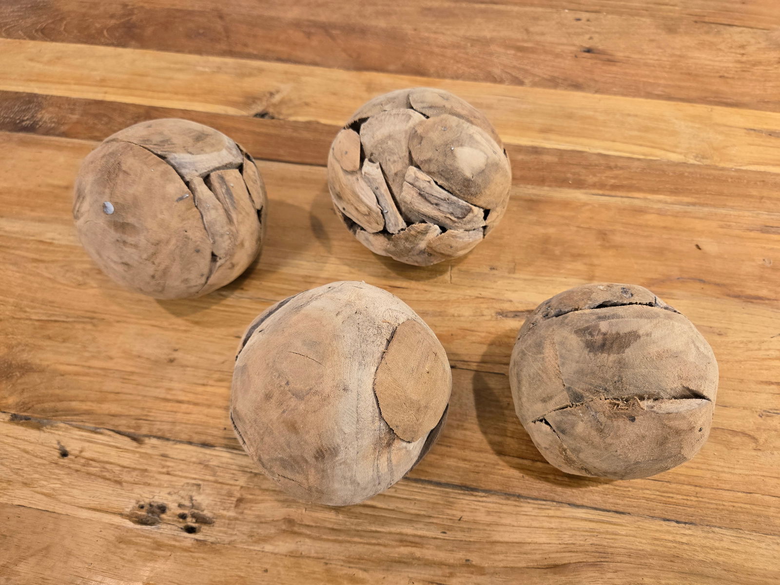 Extra Small Teak Wood Ball - Set of 4: Extra Small Teak Wood Ball - Set of 4Hand-crafted from 100% natural, sustainably harvested Indonesian teak wood.Brand new condition.Diameter: 3.5?Please feel free to reach out with any questions.Thank
