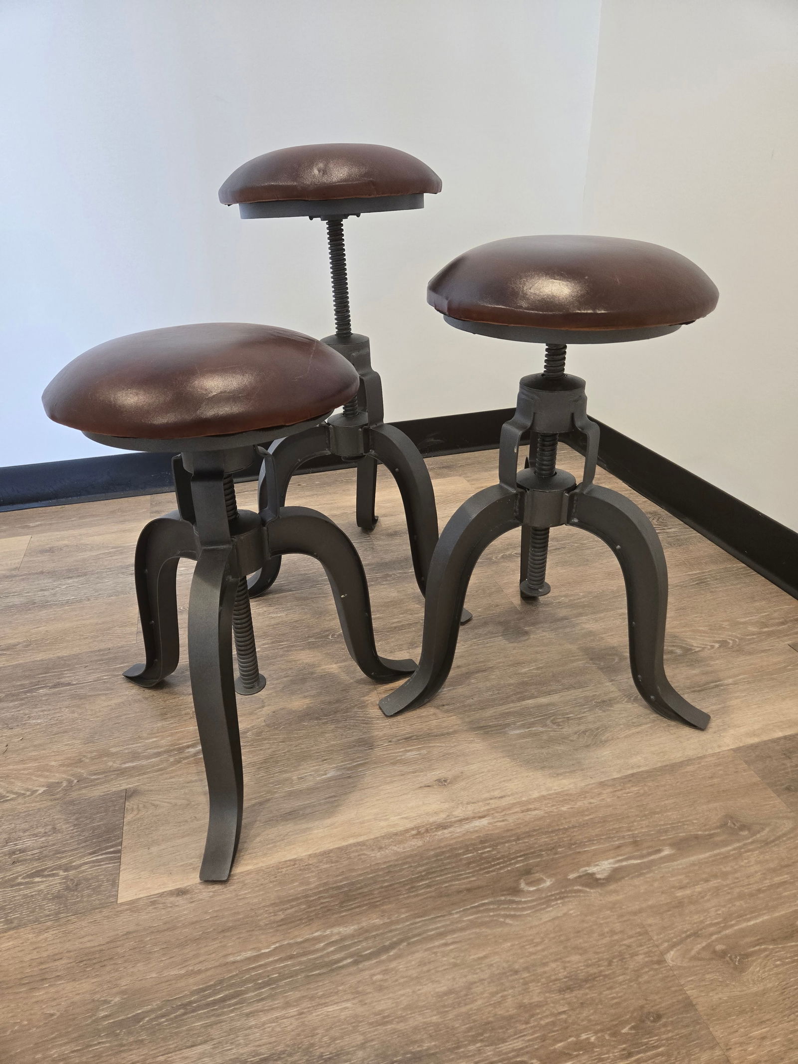 Adjustable Height Stool - Set of 3 - 8