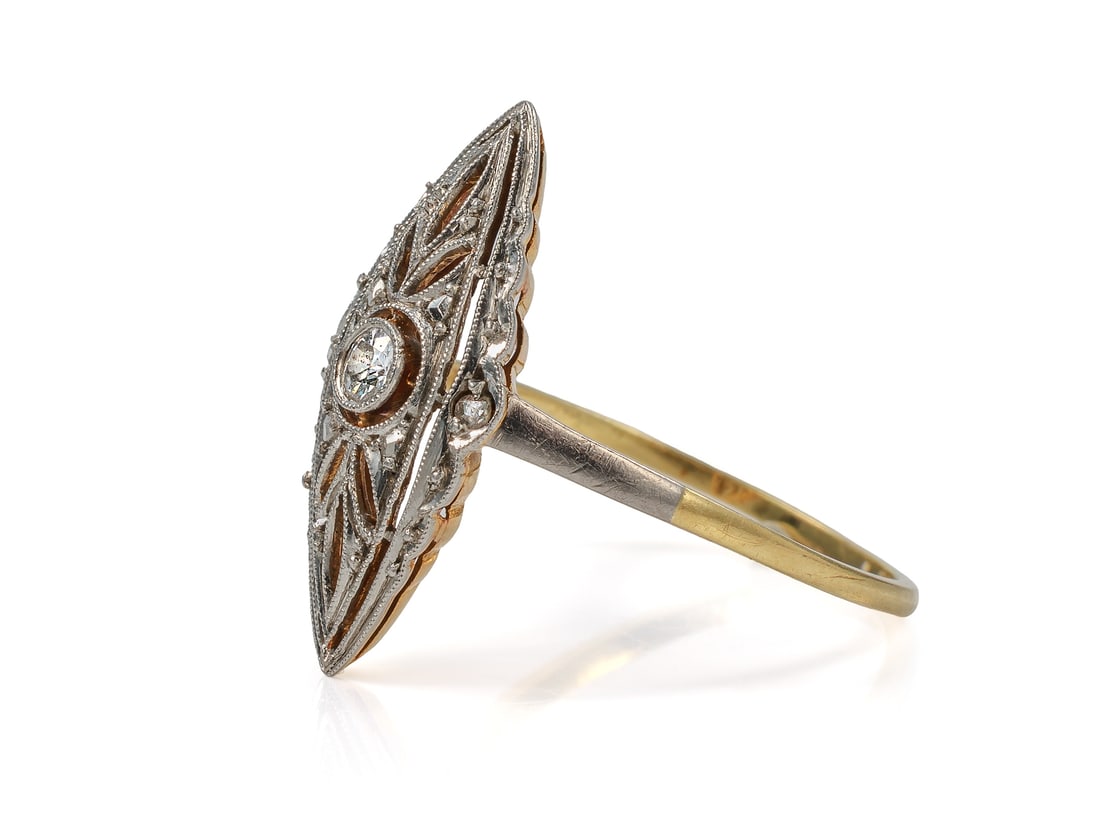 Golden Art Deco ring with old-cut diamond and diamond roses (1 of 5)