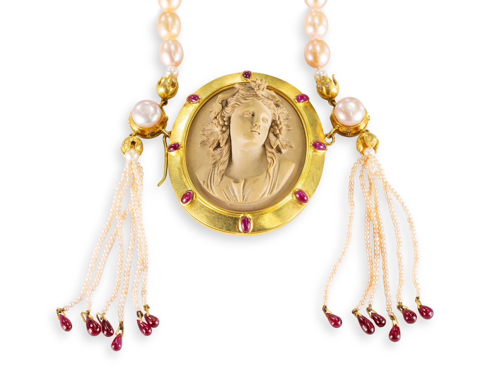 Lavakamee unique necklace 750 yellow gold, pearls, rubies, diamonds: Lavakamee unique necklace 750 yellow gold, pearls, rubies, diamondsExceptional, handmade necklace by jeweller Treusch from Heidelberg. 750 yellow gold, with freshwater cultured pearls, 20 rubies, 24 s