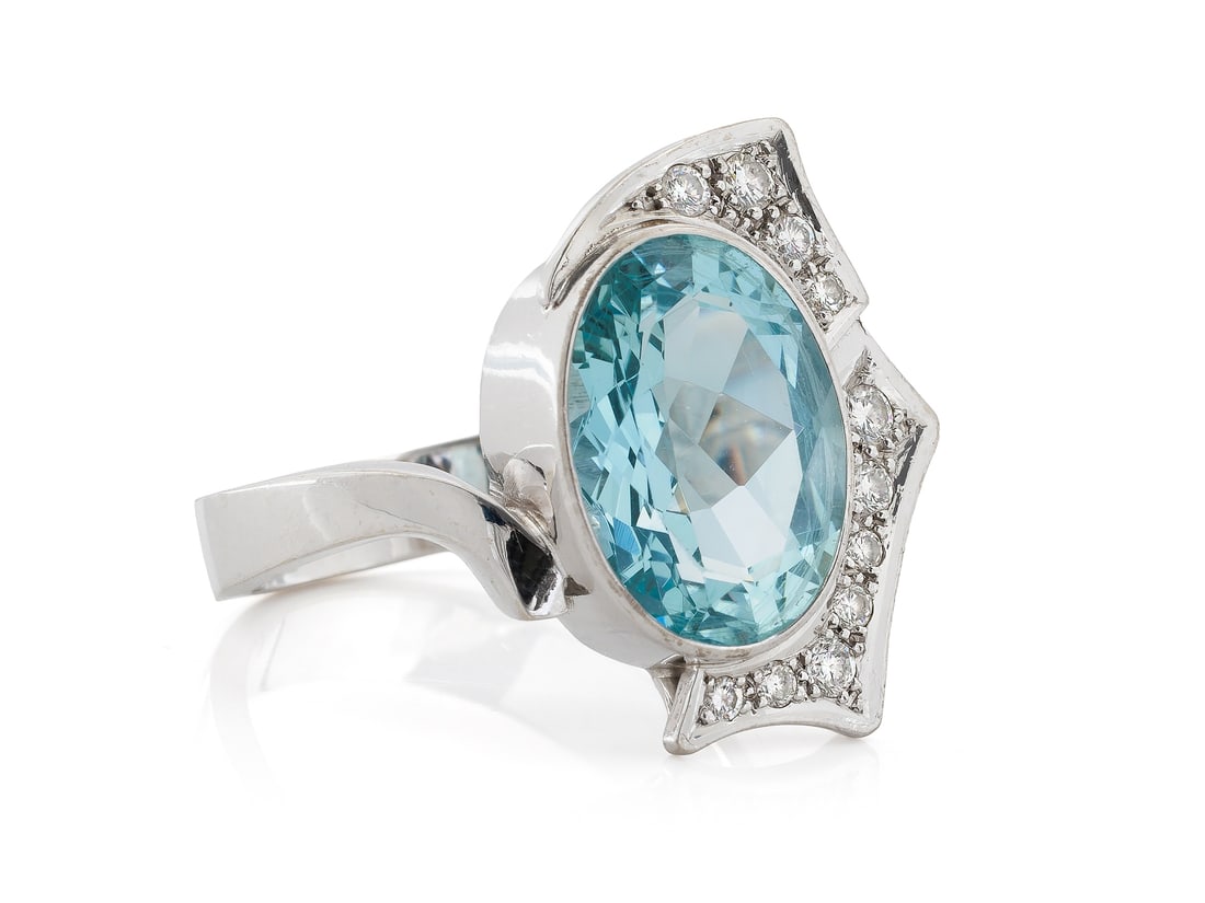 Exceptional ring in 585 white gold with aquamarine and brilliant-cut diamonds (1 of 4)