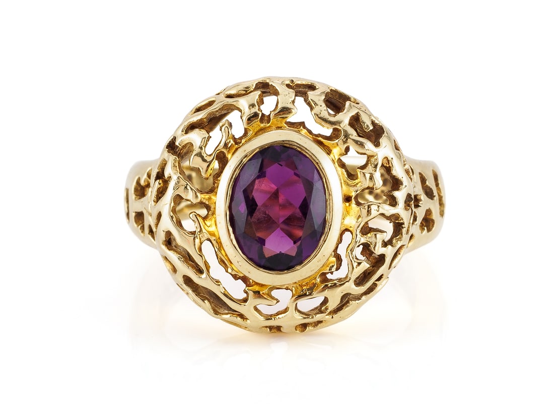 Amethyst ring in 585 yellow gold (1 of 5)