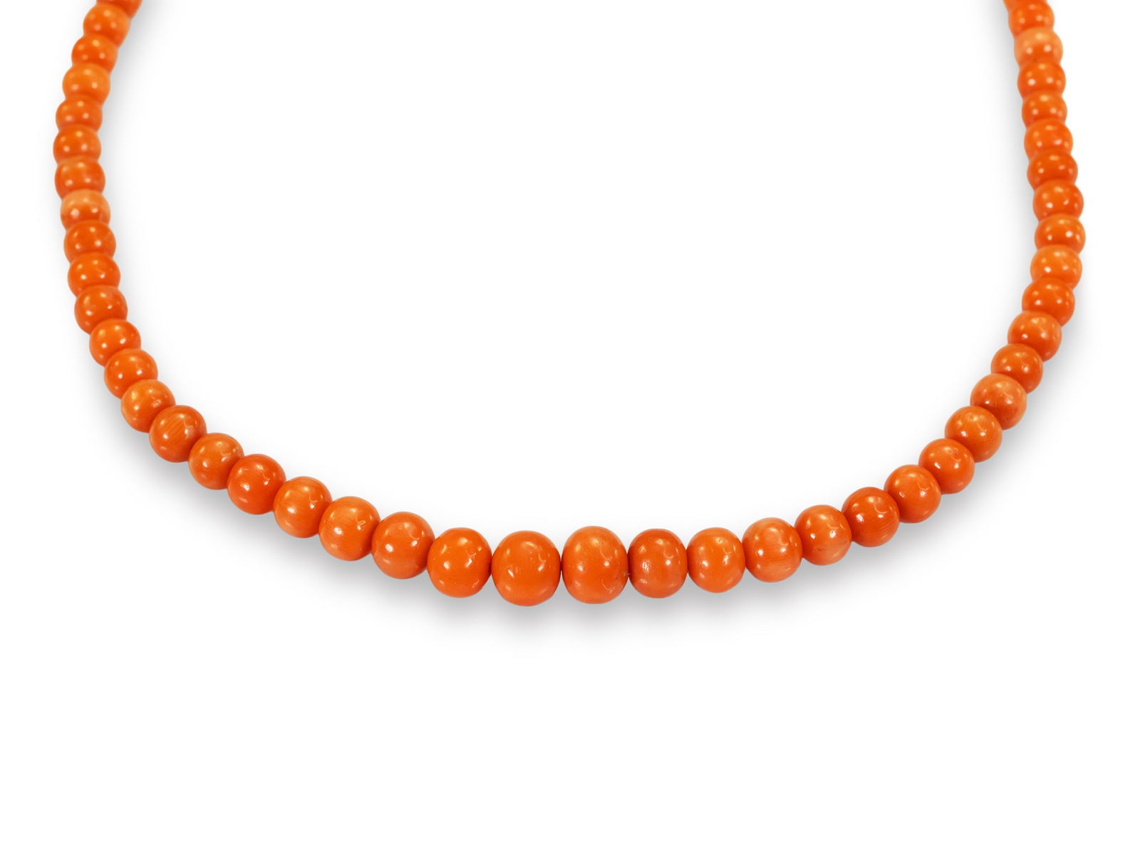Coral necklace (105 cm long), 4.8 to 9.7 mm in diameter (1 of 4)