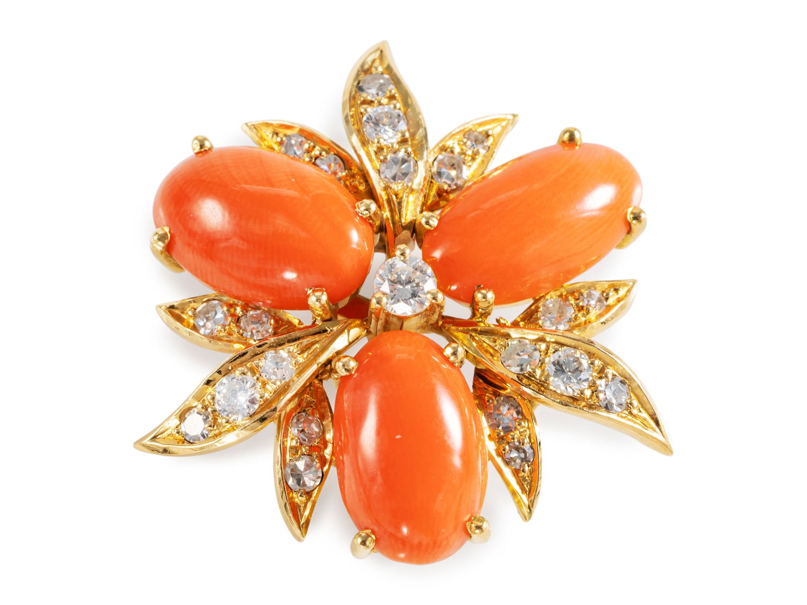 Enchanting coral and diamond pendant/brooch in 750 yellow gold (1 of 4)