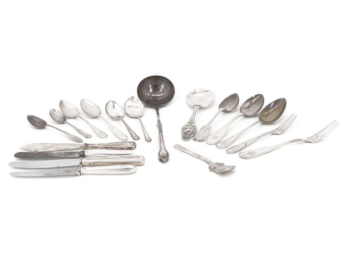 Silver cutlery set, consisting of 18 pieces (1 of 3)