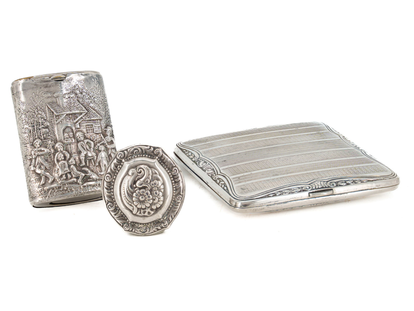 Collection of three silver objects, circa 1900 (1 of 5)