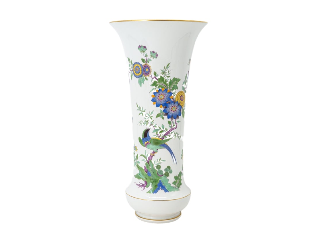 Large vase with bird painting, Meissen, crossed swords mark (1 of 5)