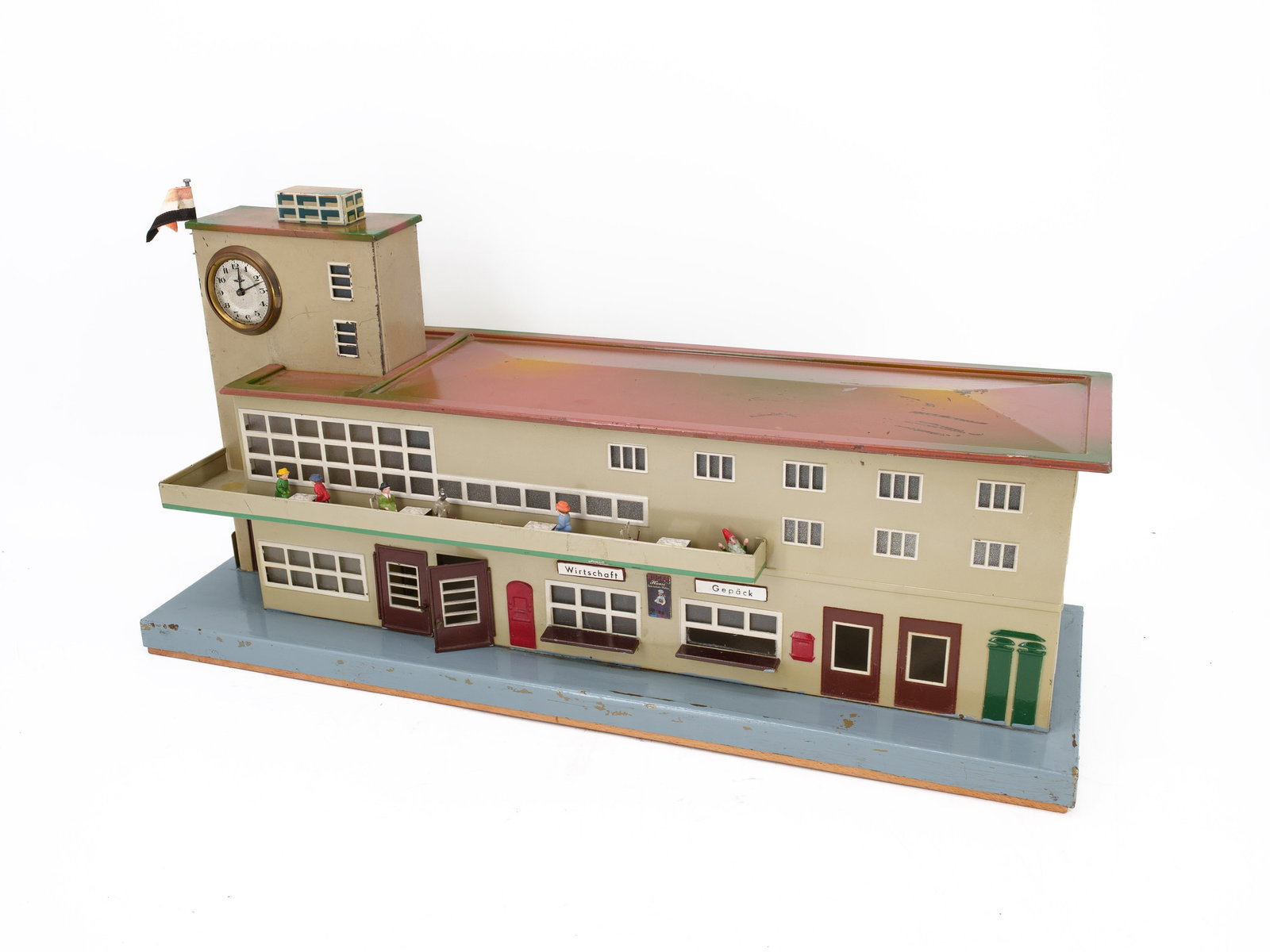 Märklin Friedrichshafen Harbour Station, Germany, circa 1940: Märklin Friedrichshafen Harbour Station, Germany, circa 1940Märklin Friedrichshafen harbour station. Bauhaus-style station building with removable main and side roofs, two movable doors and