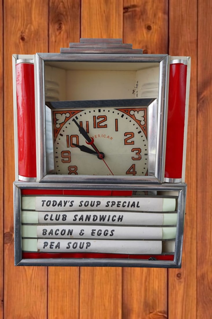 Vintage American Diner Lighted Menu Clock Sign (1 of 5)