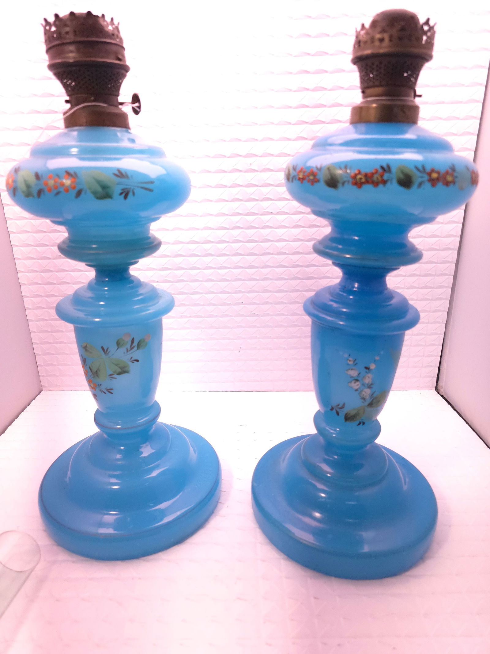 Antique blue opaline 19th-century French Napoleon III style oil lamps (1 of 14)