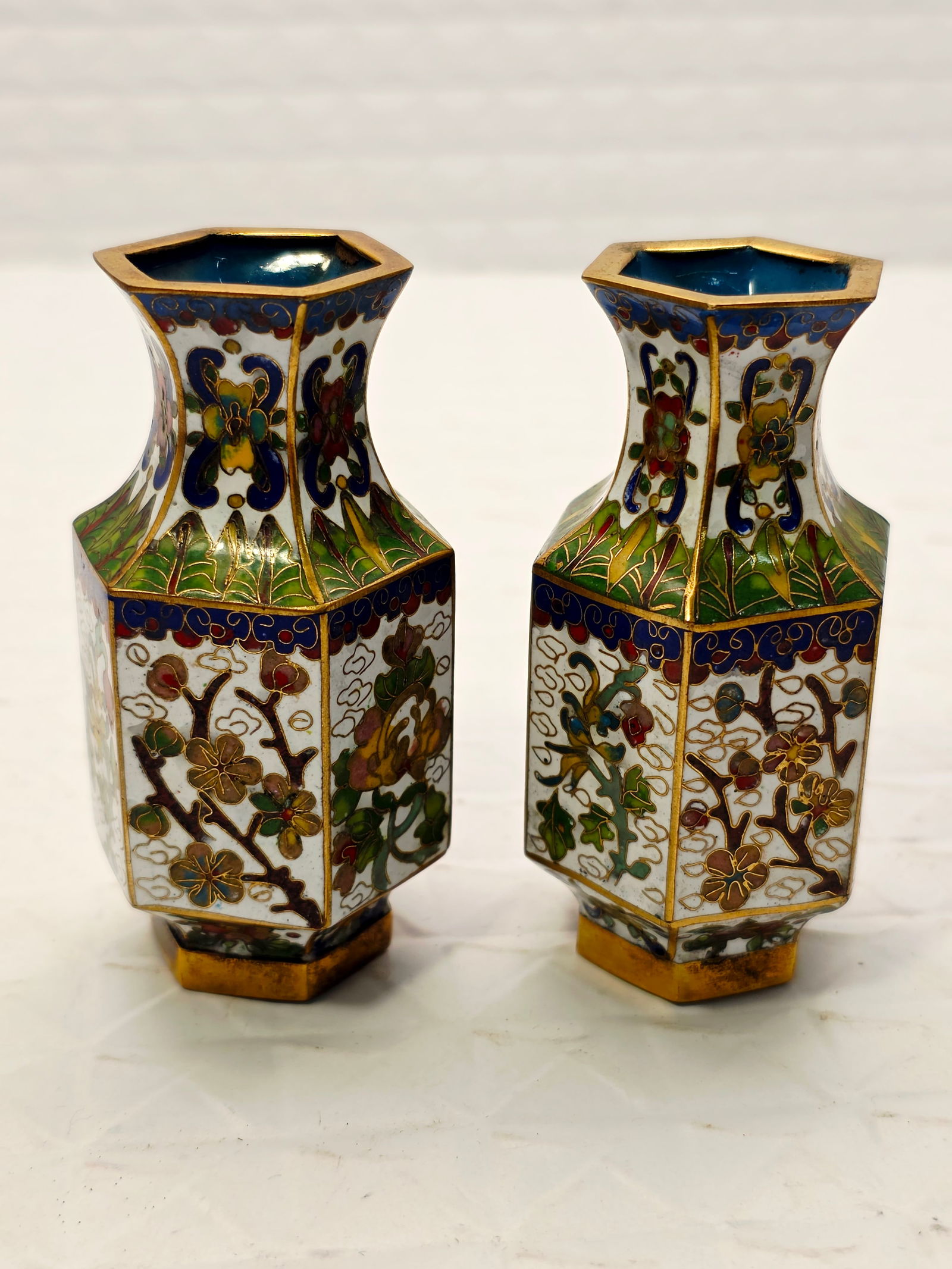 vintage Chinese cloisonné hexagonal miniature vases (1 of 7)