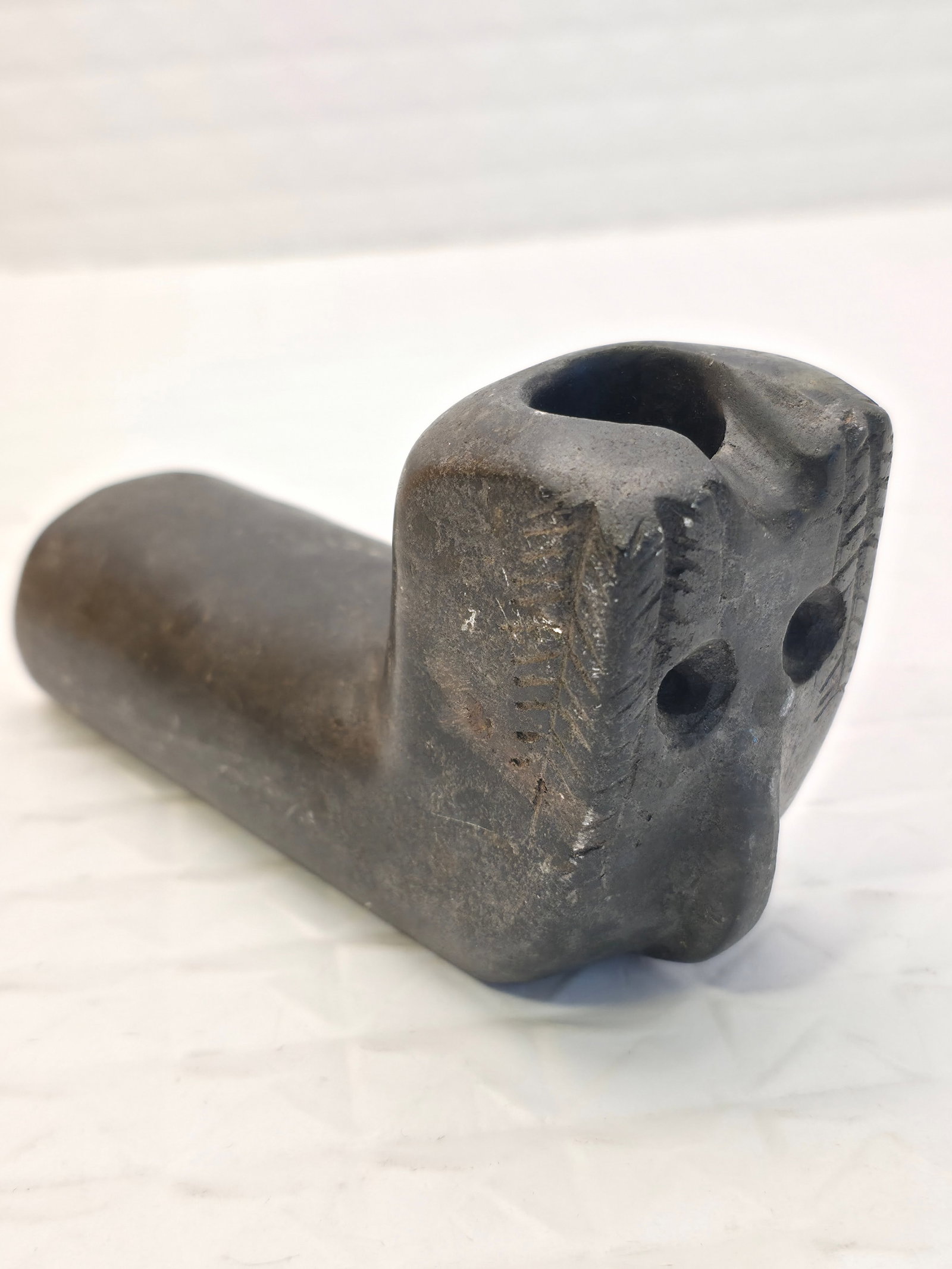 19th or 18th century stone effigy pipe (1 of 8)