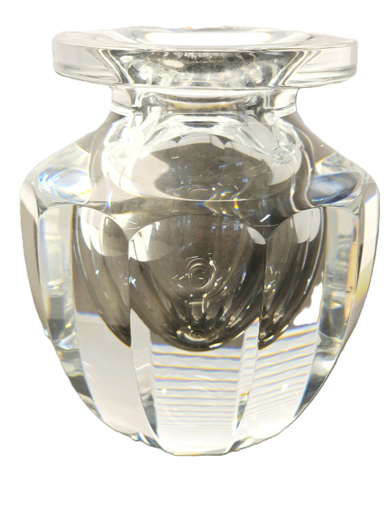 Premium Japanese Hoya Crystal vase with box: Premium Japanese Hoya Crystal vase designed in a style of Harcourt Heritage: This design uses the iconic flat-cut hexagonal and architectural panel facets characteristic of the historic Harcourt