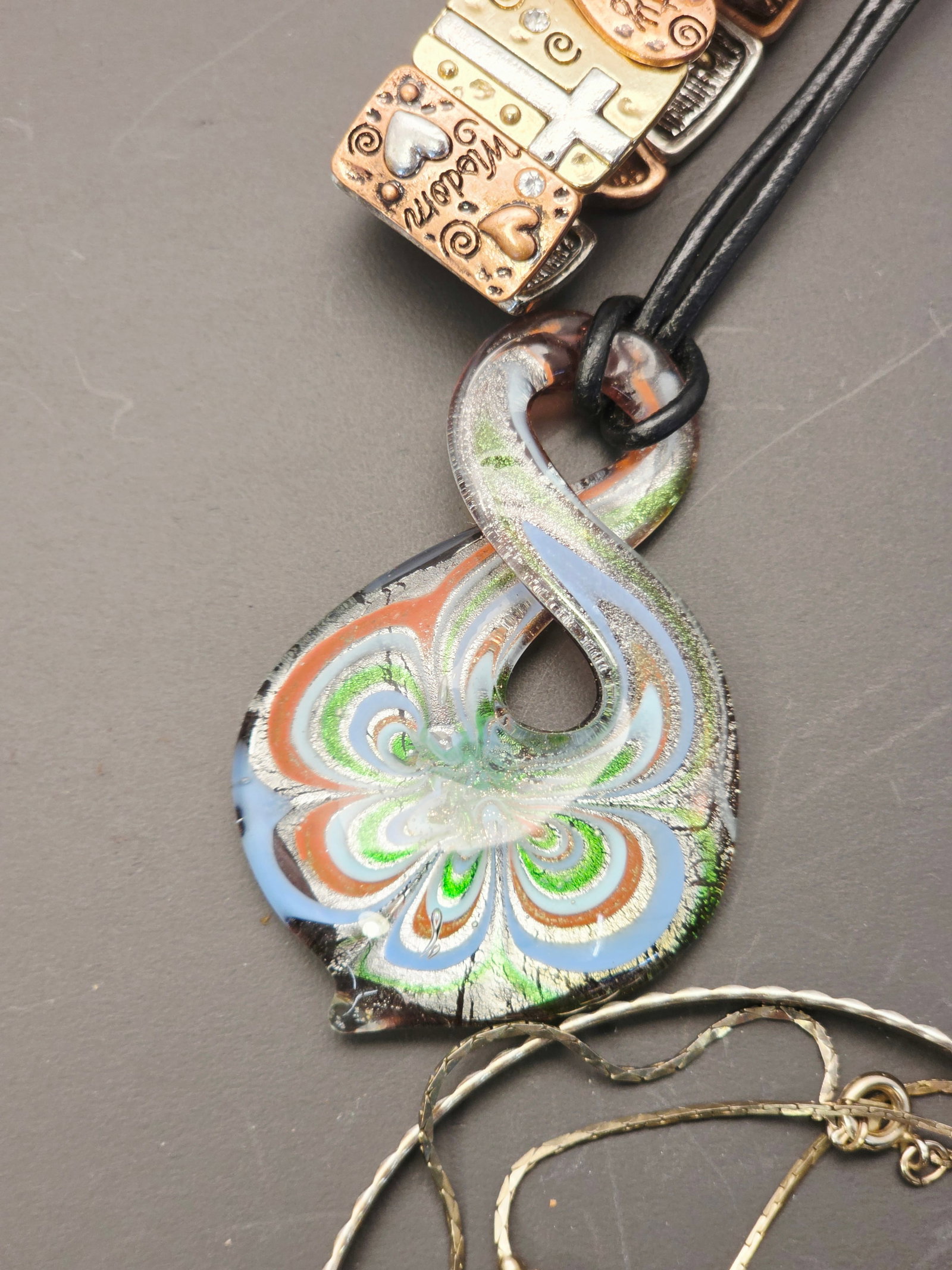 assorted costume jewelry items - 4