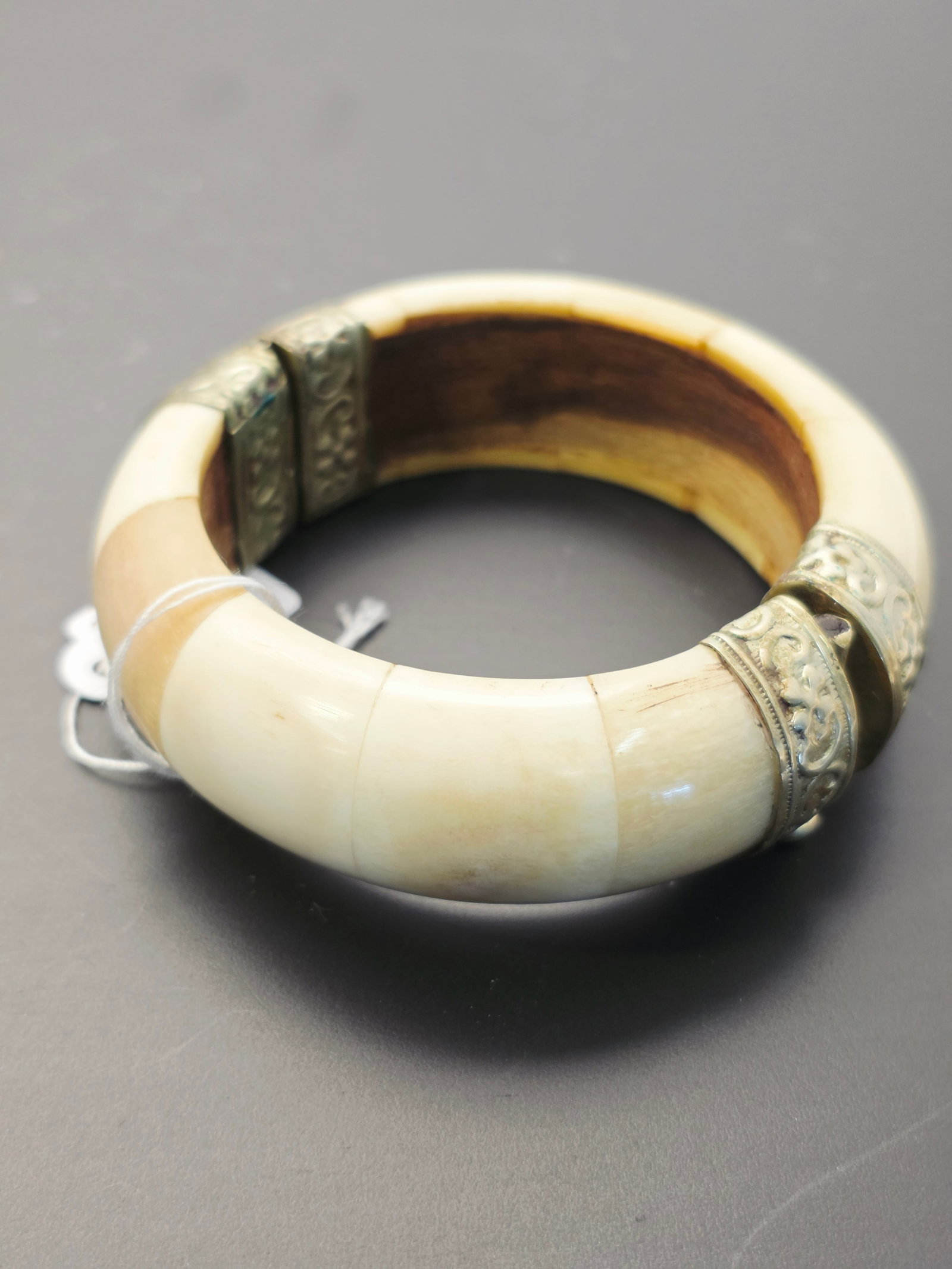 vintage bone pull pin hinged bangle bracelet - 2