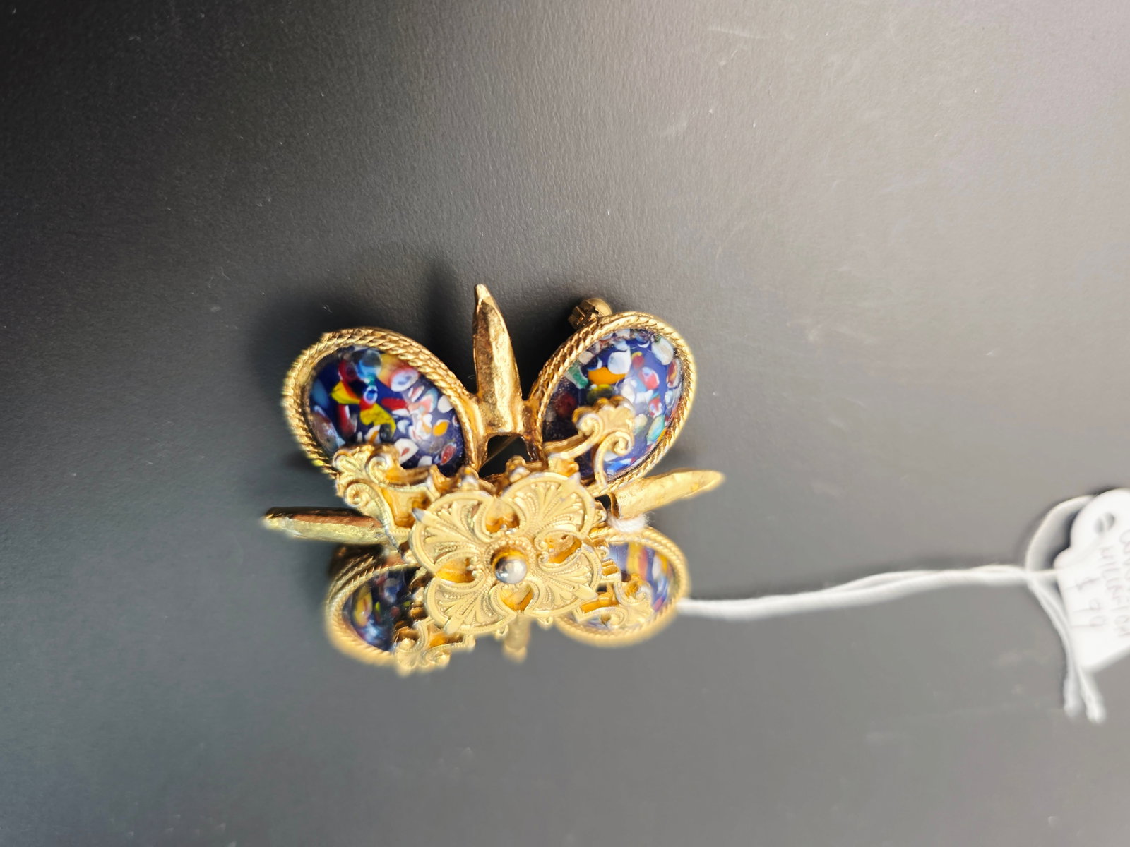 vintage Sarah Coventry gold tone Maltese cross brooch - 3