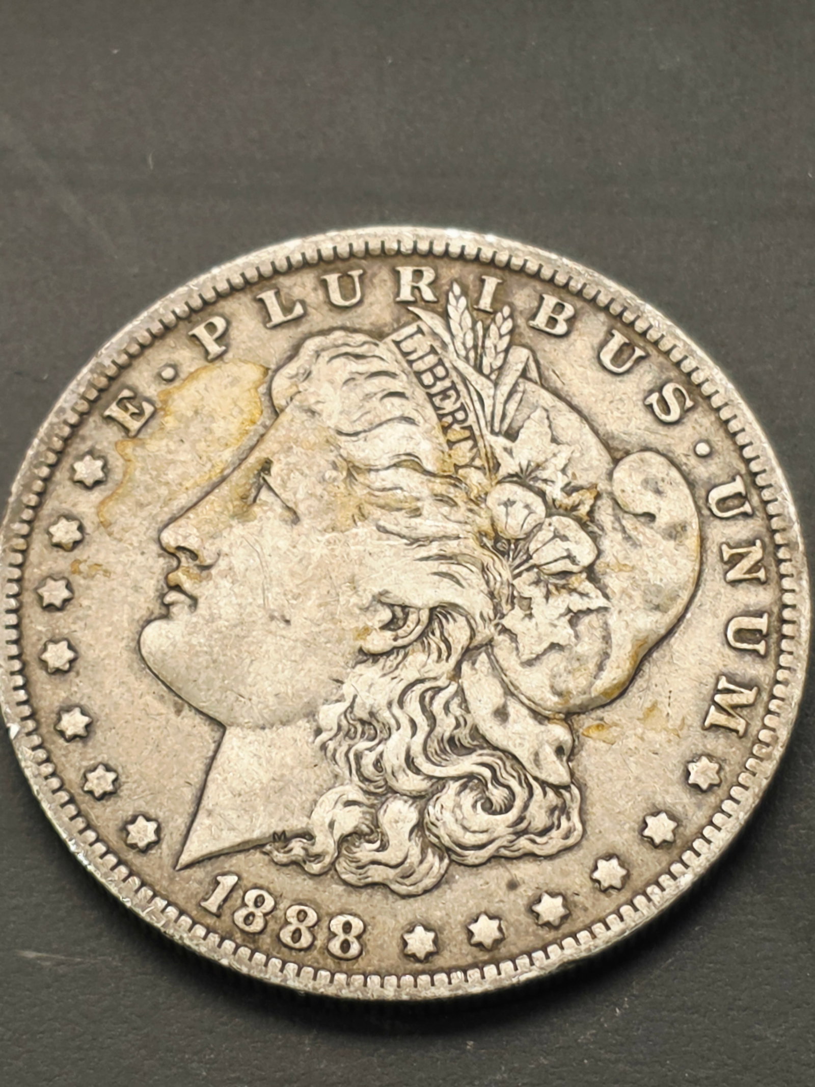 Exceptional condition 1888 Morgan Silver Dollar - 2