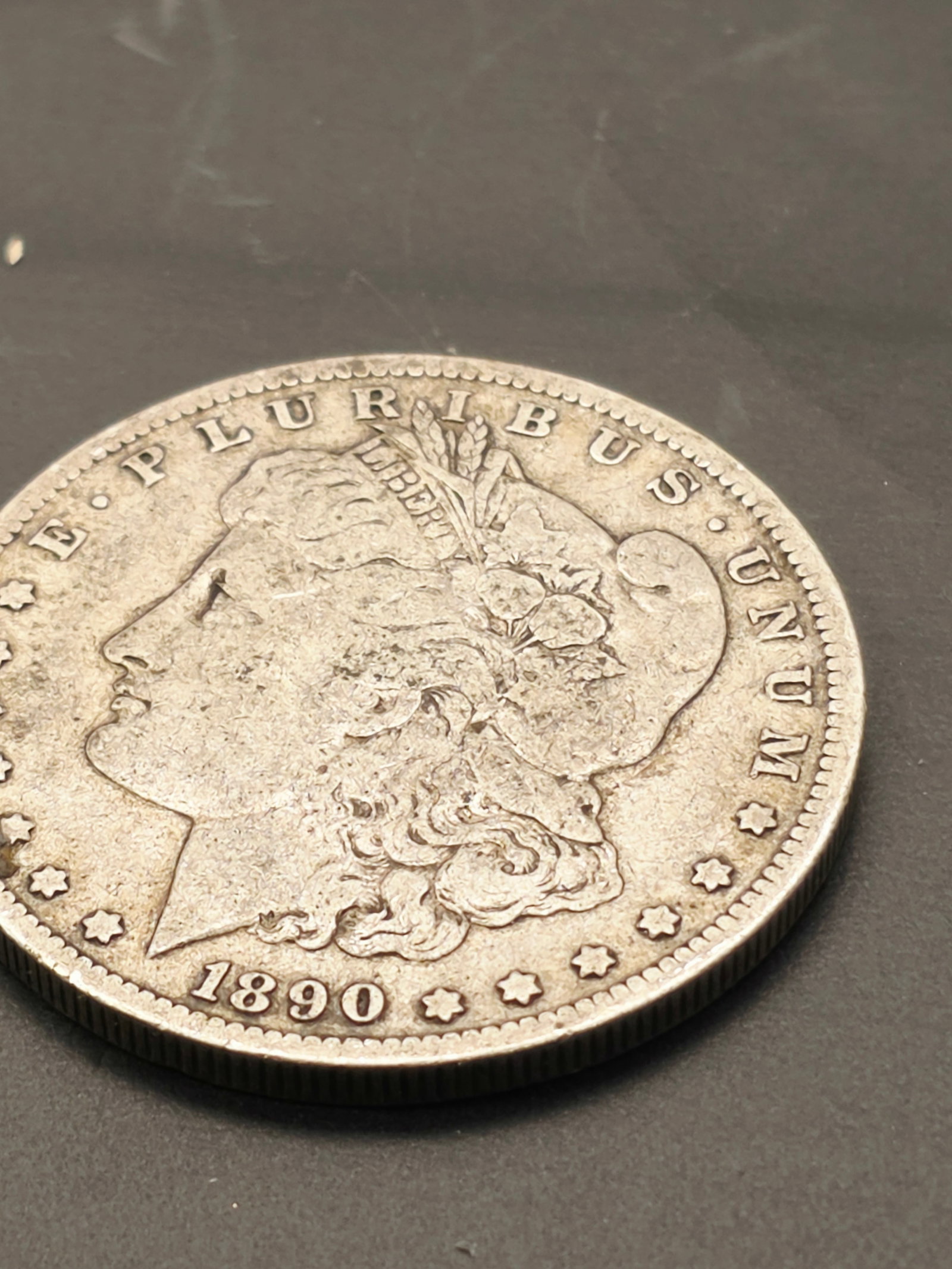 Exceptional condition 1888 Morgan Silver Dollar - 6